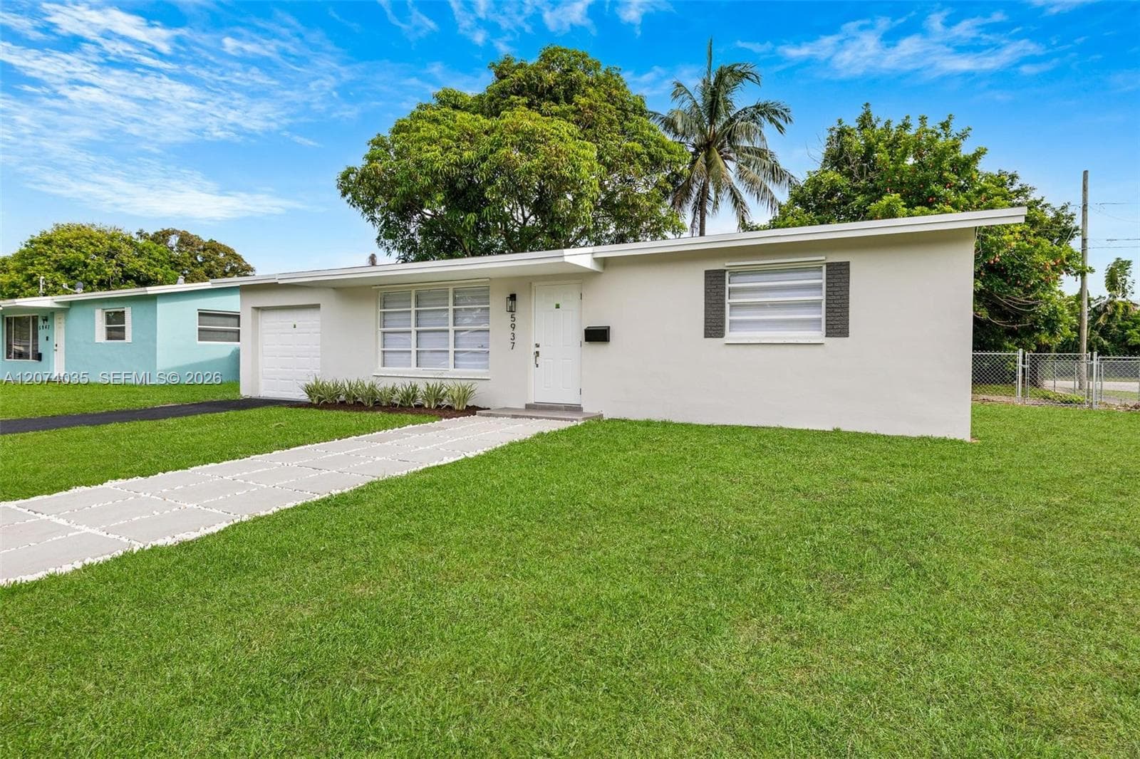 5937 NW 16th Ct, Sunrise FL 33313 photo 3
