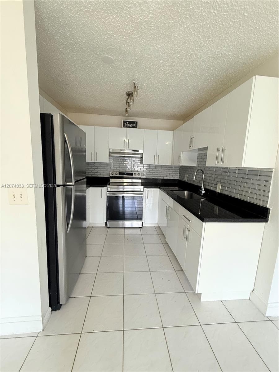 7531 NW 44th Ct # 2, Coral Springs FL 33065 photo 5