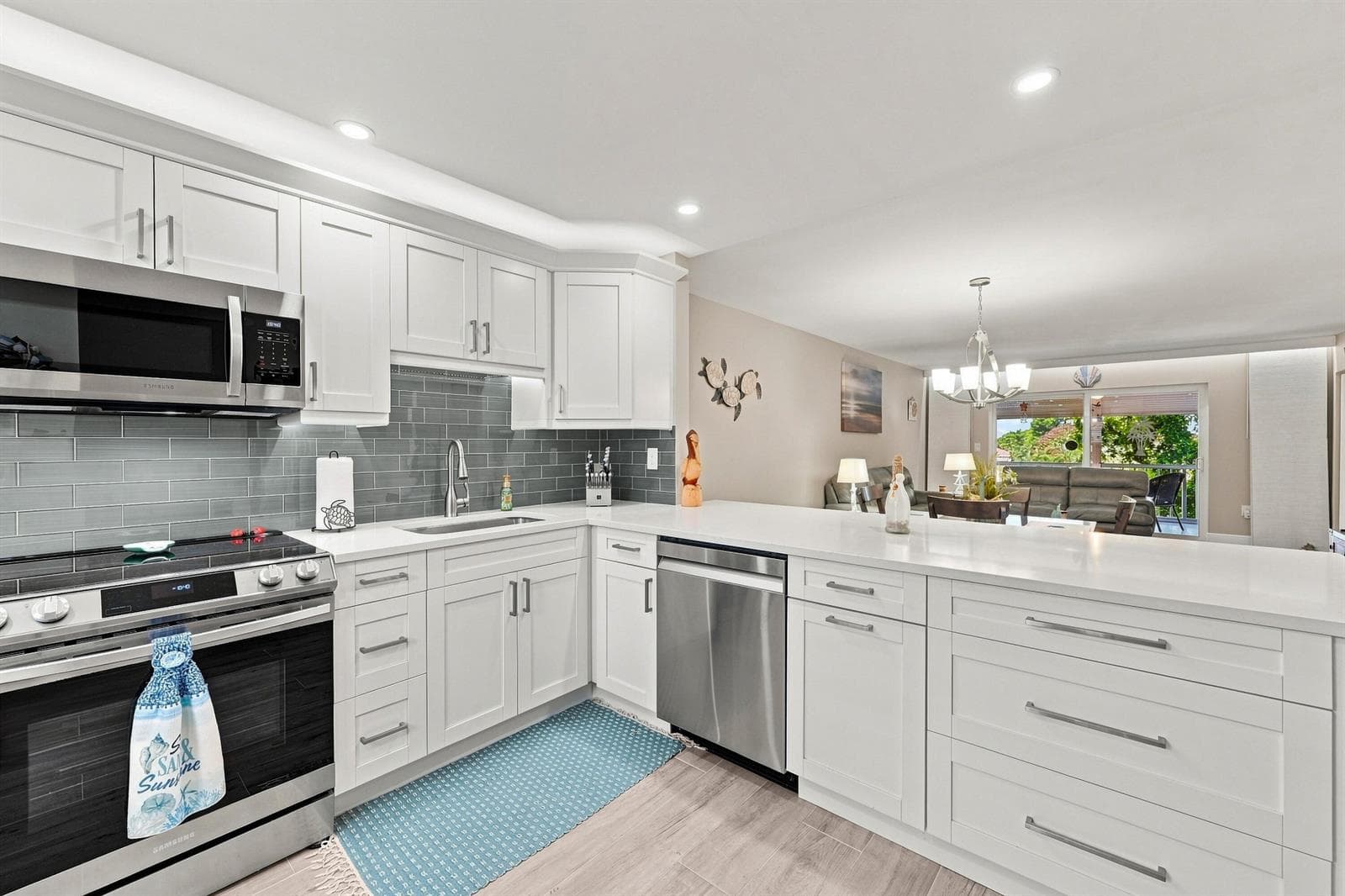 4629 POINCIANA Street # 304, Lauderdale By The Sea FL 33308 photo 2