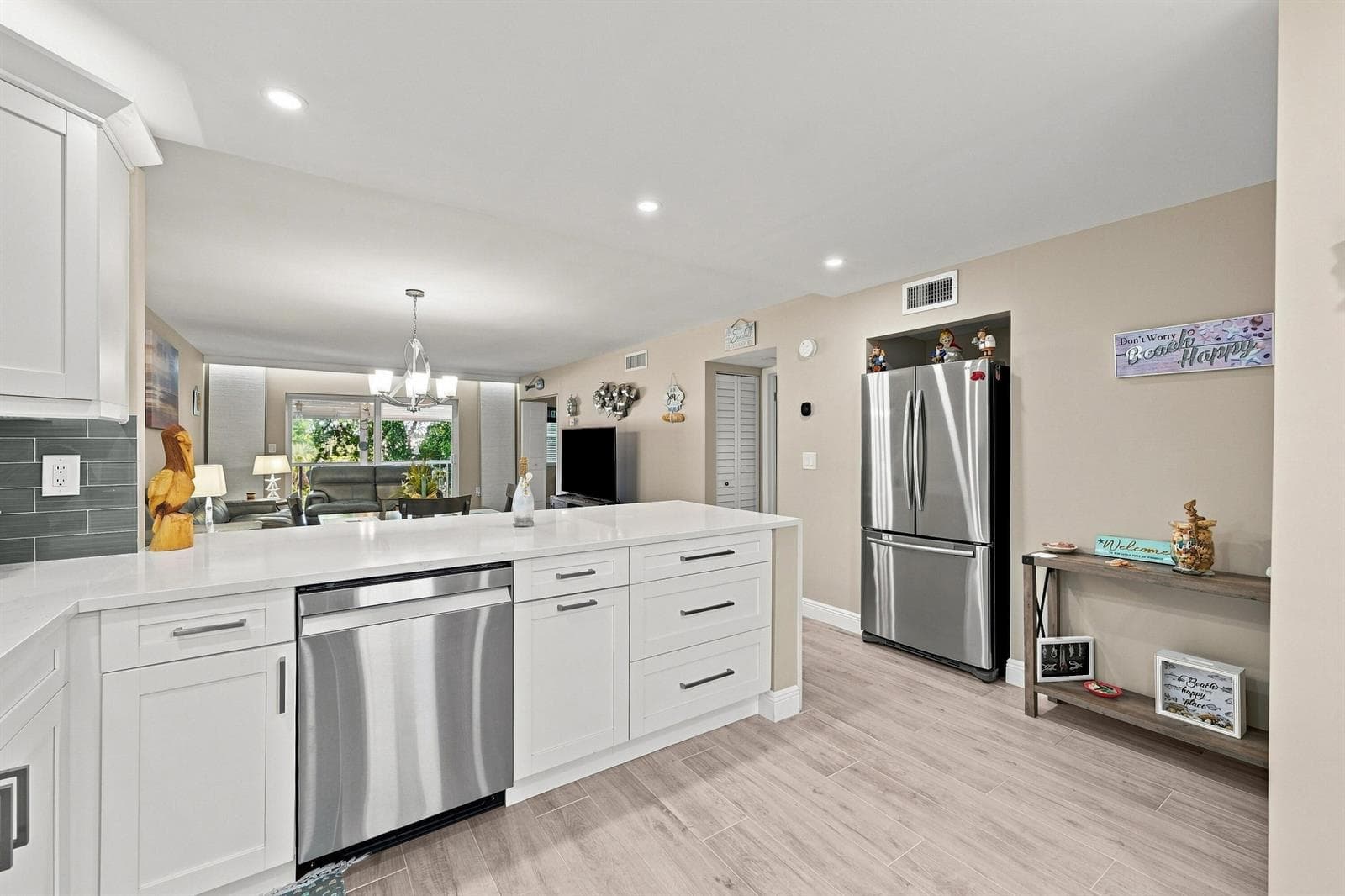 4629 POINCIANA Street # 304, Lauderdale By The Sea FL 33308 photo 3