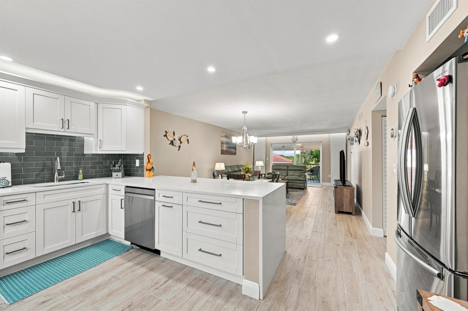 4629 POINCIANA Street # 304, Lauderdale By The Sea FL 33308 photo 4