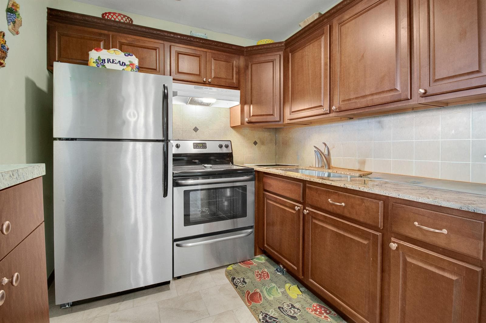 412 BRIGHTON J, Boca Raton FL 33434 photo 2