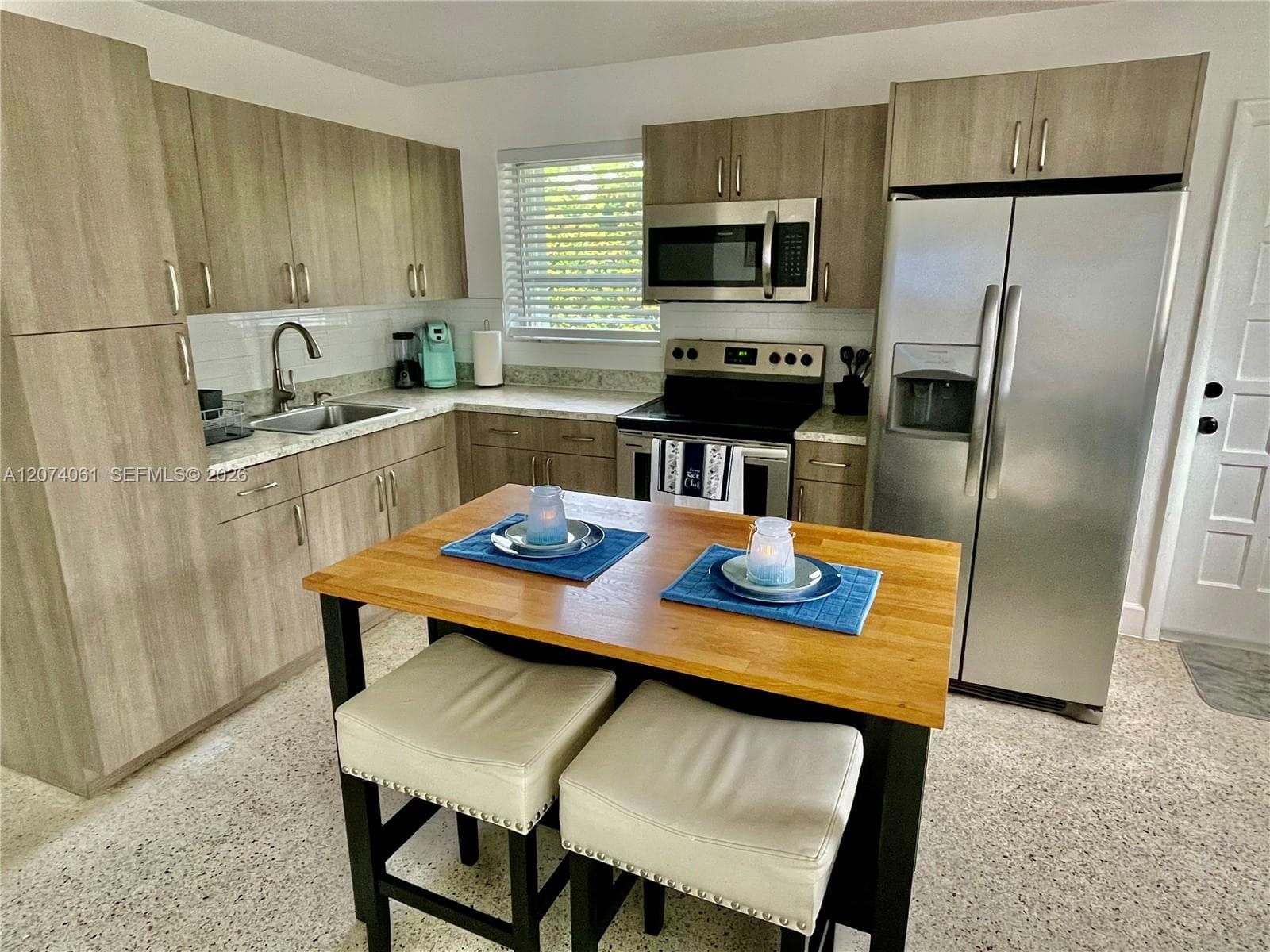 38 Silver Springs Dr, Key Largo FL 33037 photo 5