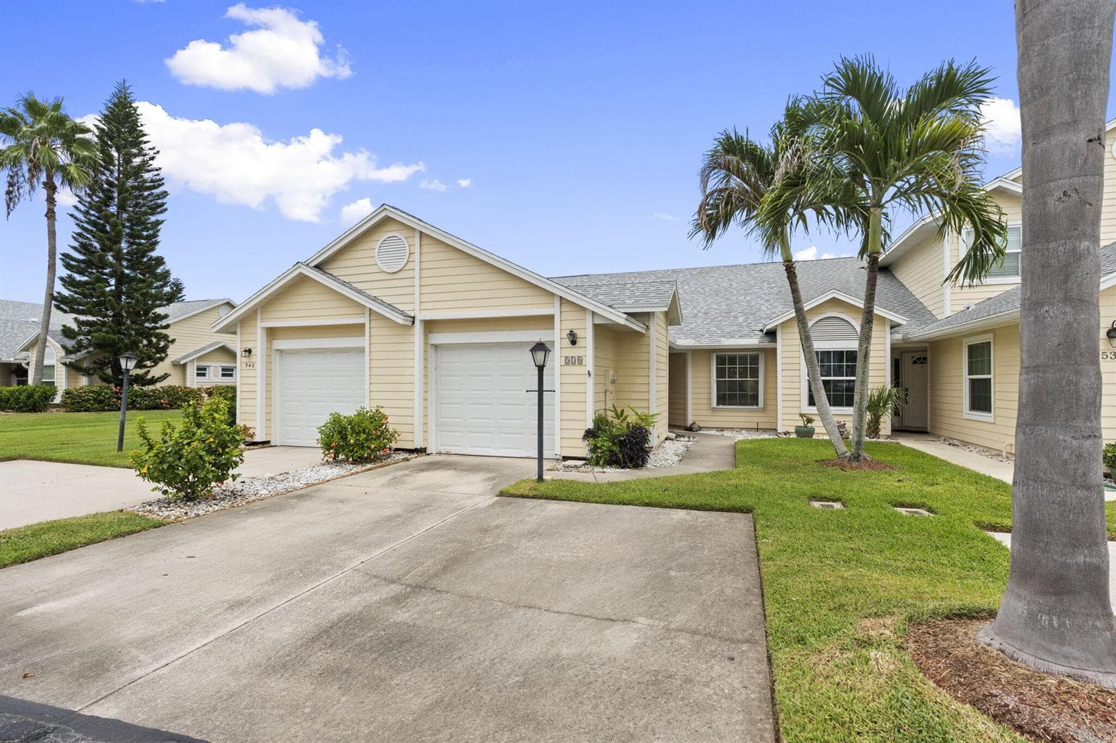 538 9TH Place, Vero Beach FL 32960 photo 2