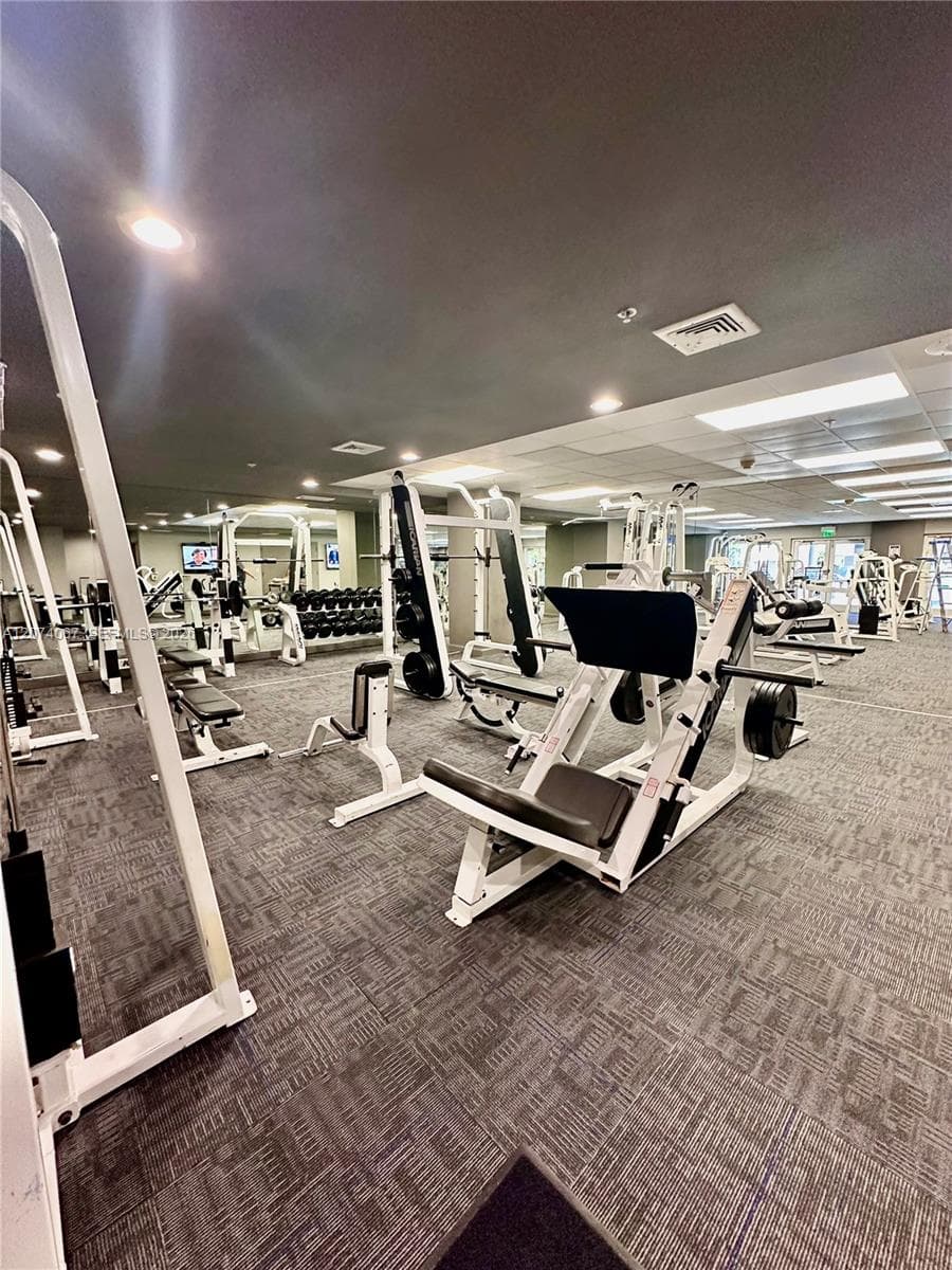 185 SE 14th Ter # 2206, Miami, FL 33131 photo 4