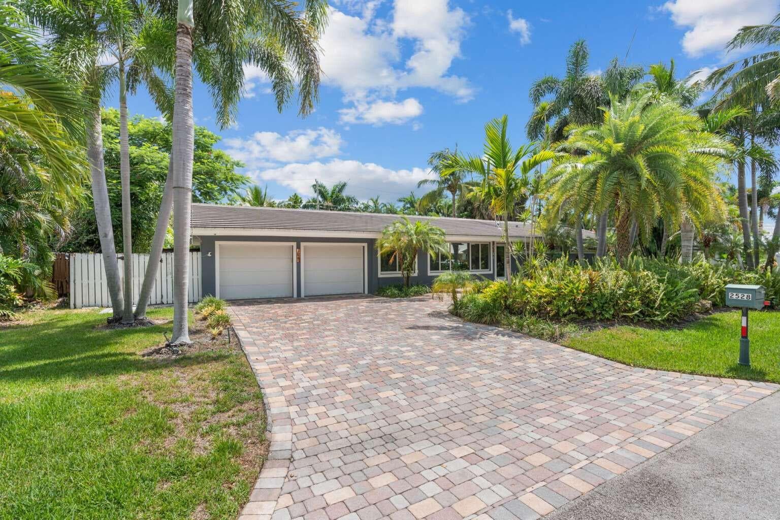 2528 NE 26TH Terrace, Fort Lauderdale FL 33305