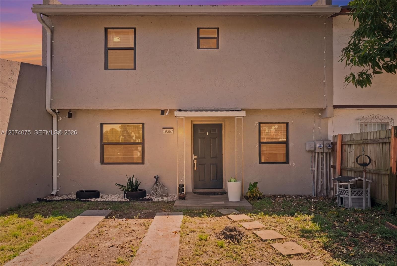 19367 NW 45th Ave, Miami Gardens FL 33055