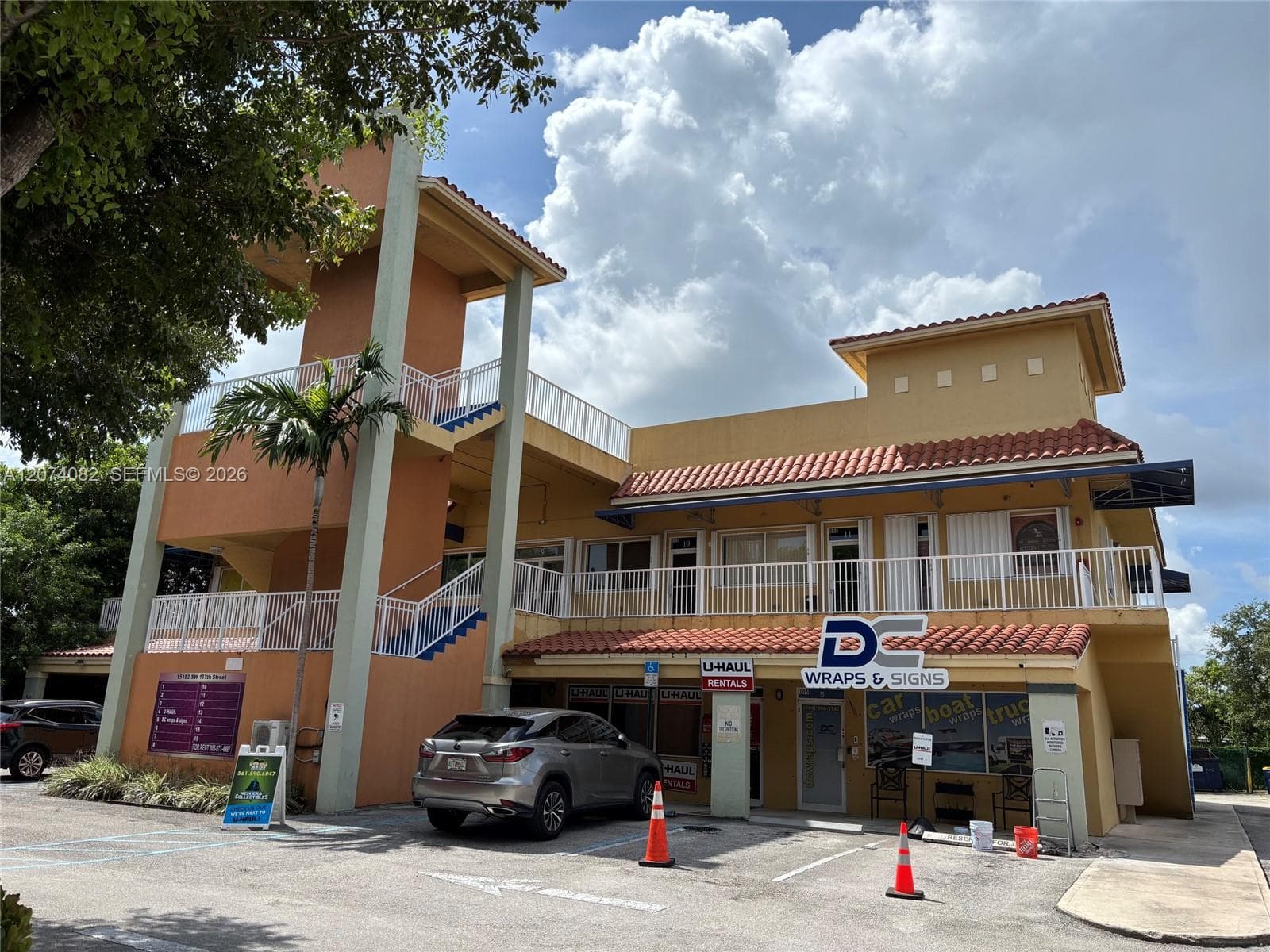 15192 SW 137th St # 14, Miami FL 33196