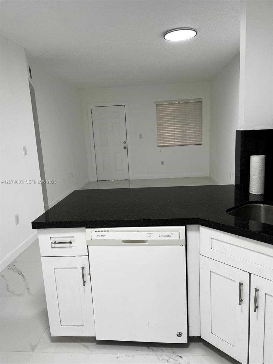 5560 W 21st Ct # 108, Hialeah FL 33016 photo 4