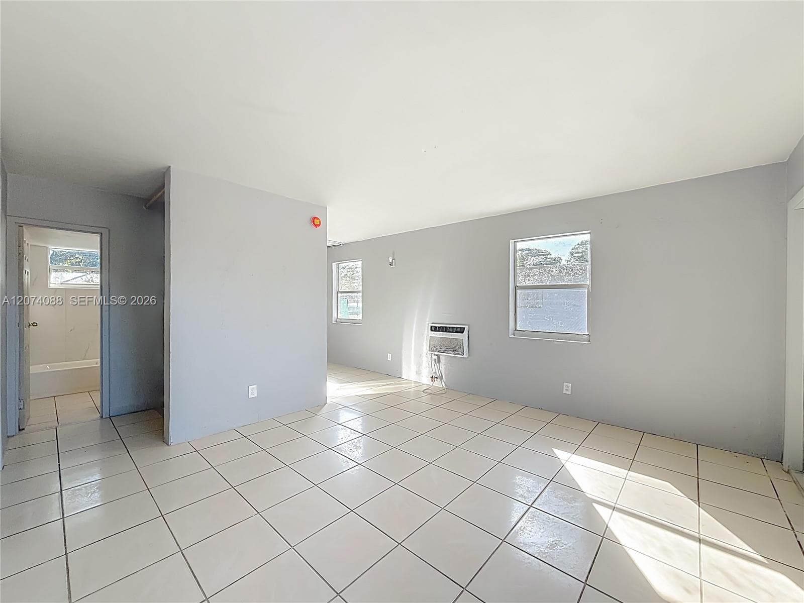 2408 NW 8th St, Pompano Beach FL 33069 photo 3