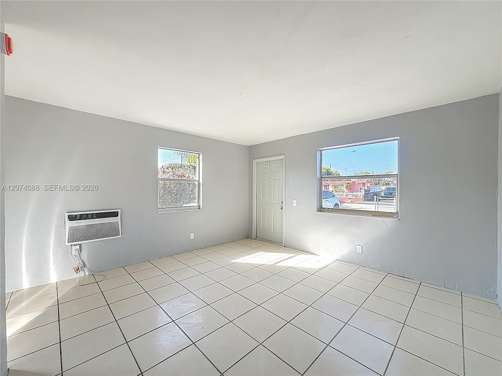 2408 NW 8th St, Pompano Beach FL 33069 photo 4