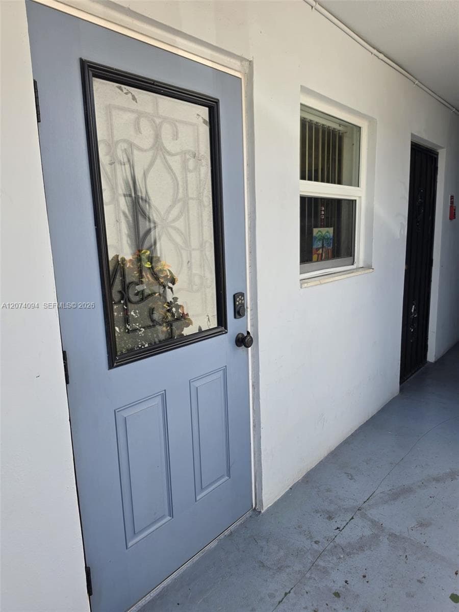 300 NE 12th Ave # 108, Hallandale Beach FL 33009 photo 2