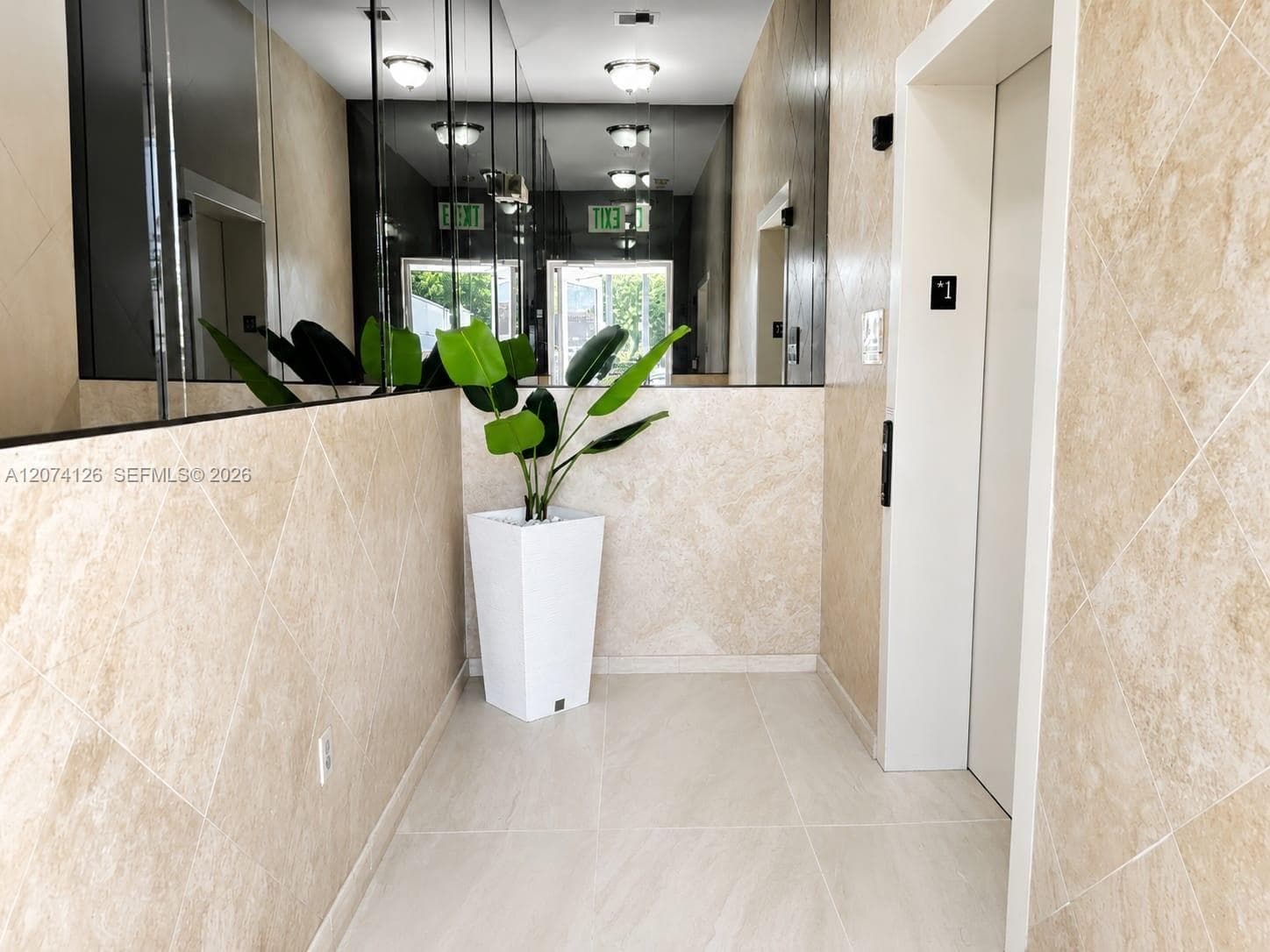 18321 W Dixie Hwy # 202, North Miami Beach FL 33160 photo 3