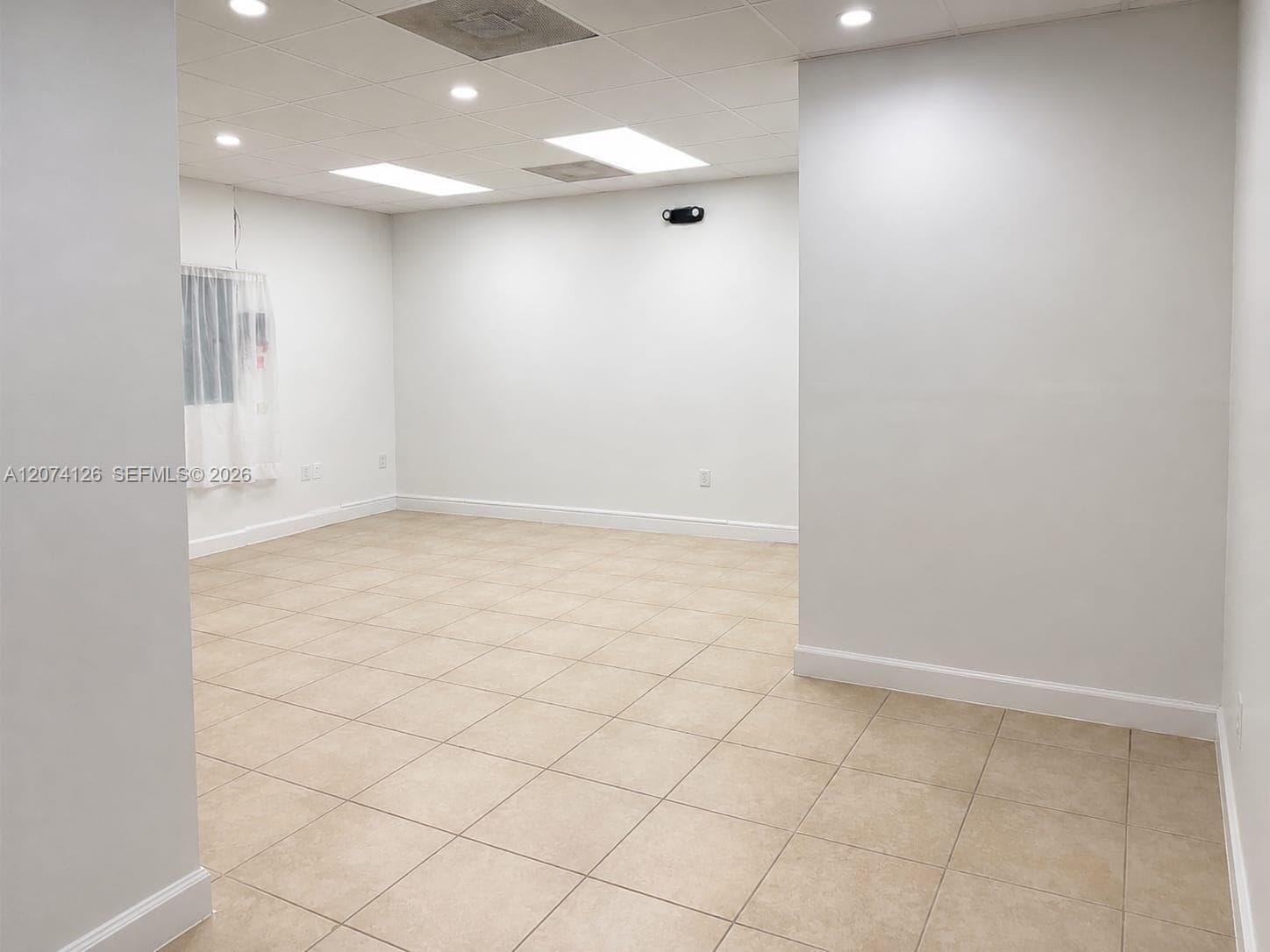 18321 W Dixie Hwy # 202, North Miami Beach FL 33160 photo 5