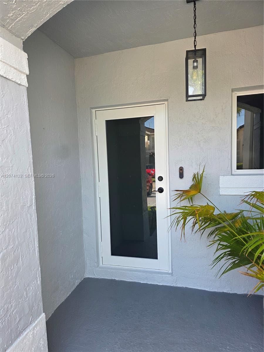 16011 SW 87th Ter, Miami FL 33193 photo 4