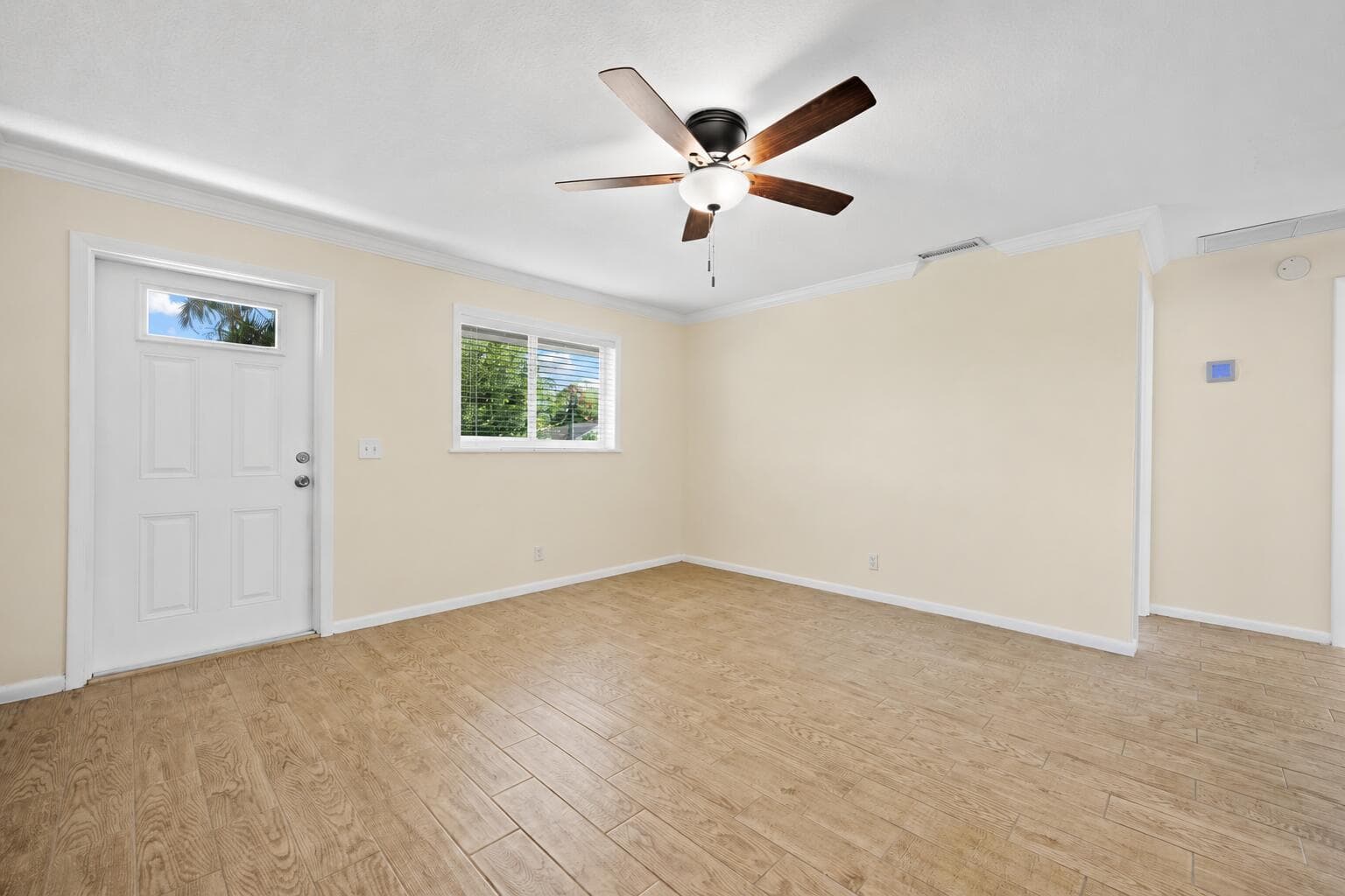 260 JENNINGS Avenue # 262, FL 33463 photo 3