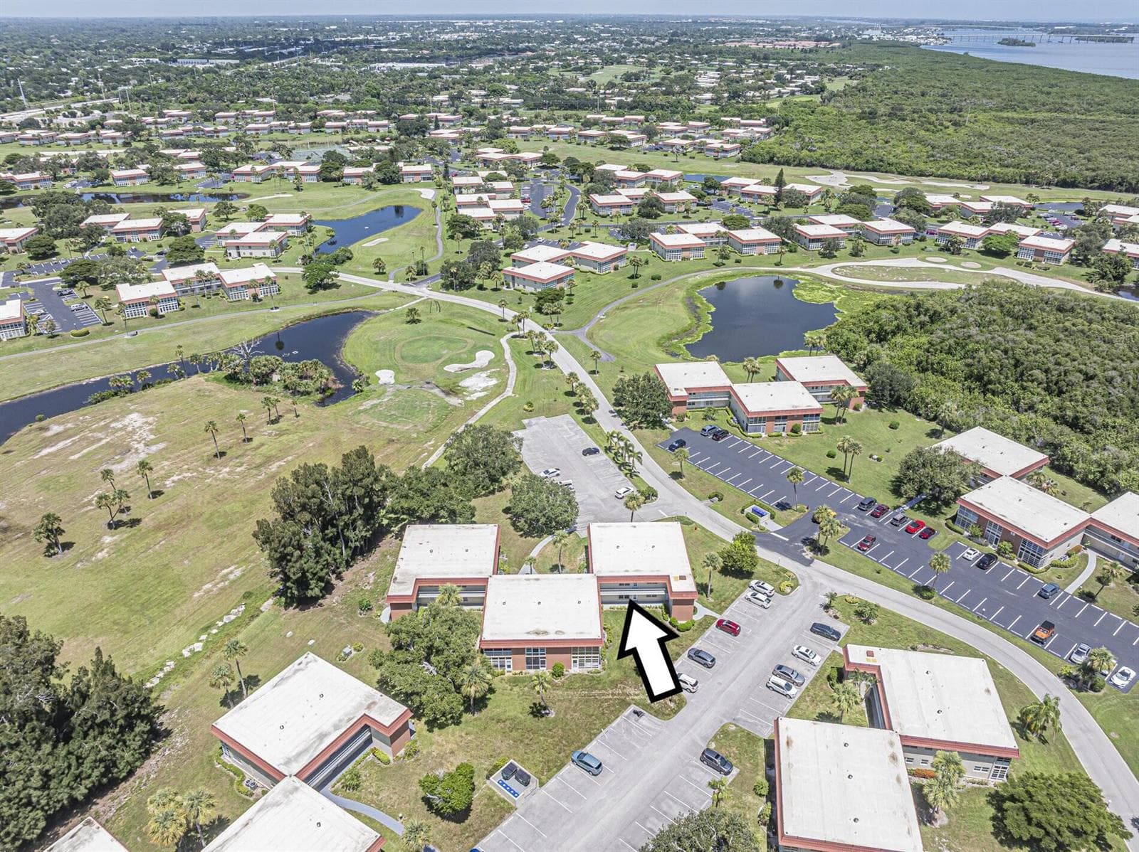 50 WOODLAND Drive # 202, Vero Beach FL 32962