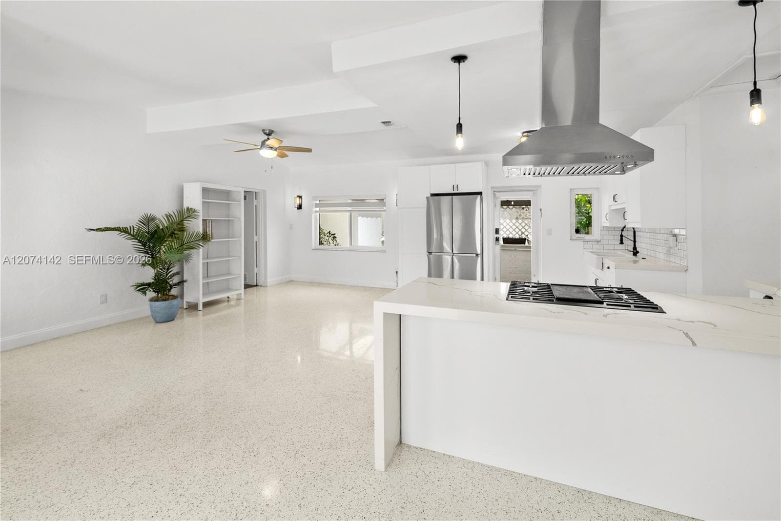 3130 SW 27th Ter, Miami FL 33133 photo 4