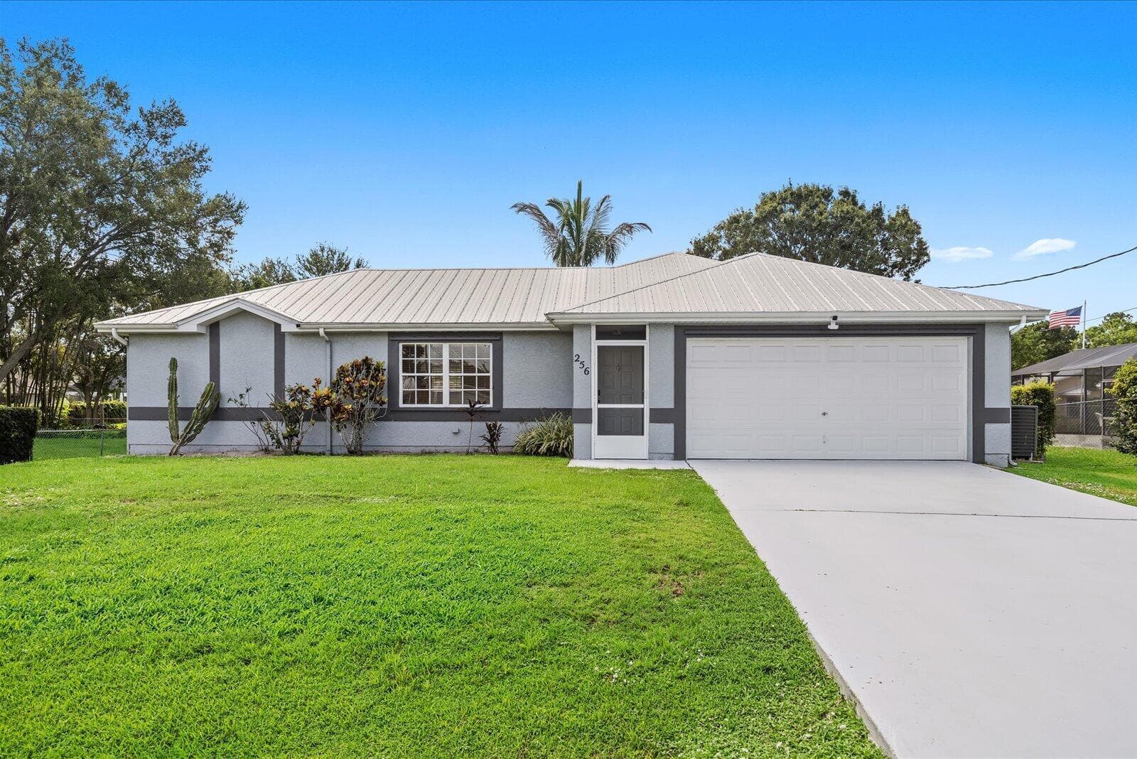 256 SW CHRISTMAS Terrace, Port St. Lucie FL 34984