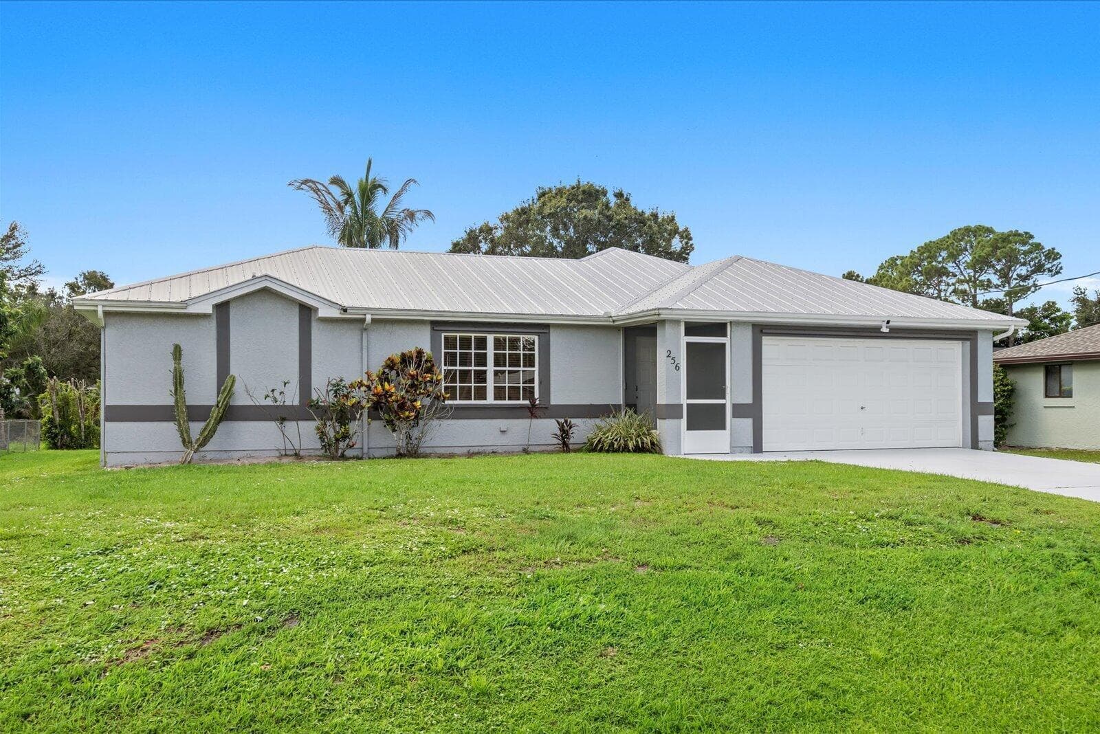 256 SW CHRISTMAS Terrace, Port St. Lucie FL 34984 photo 4