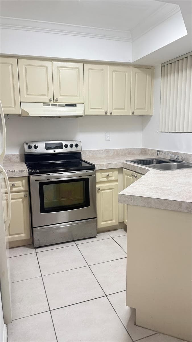 8365 SW 152nd Ave # 303, Miami FL 33193 photo 3
