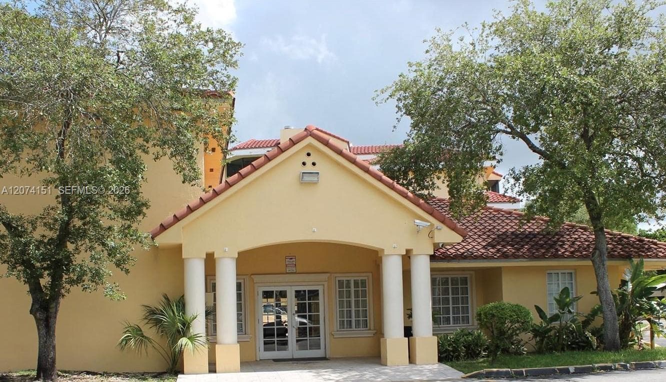 8365 SW 152nd Ave # 303, Miami FL 33193 photo 4