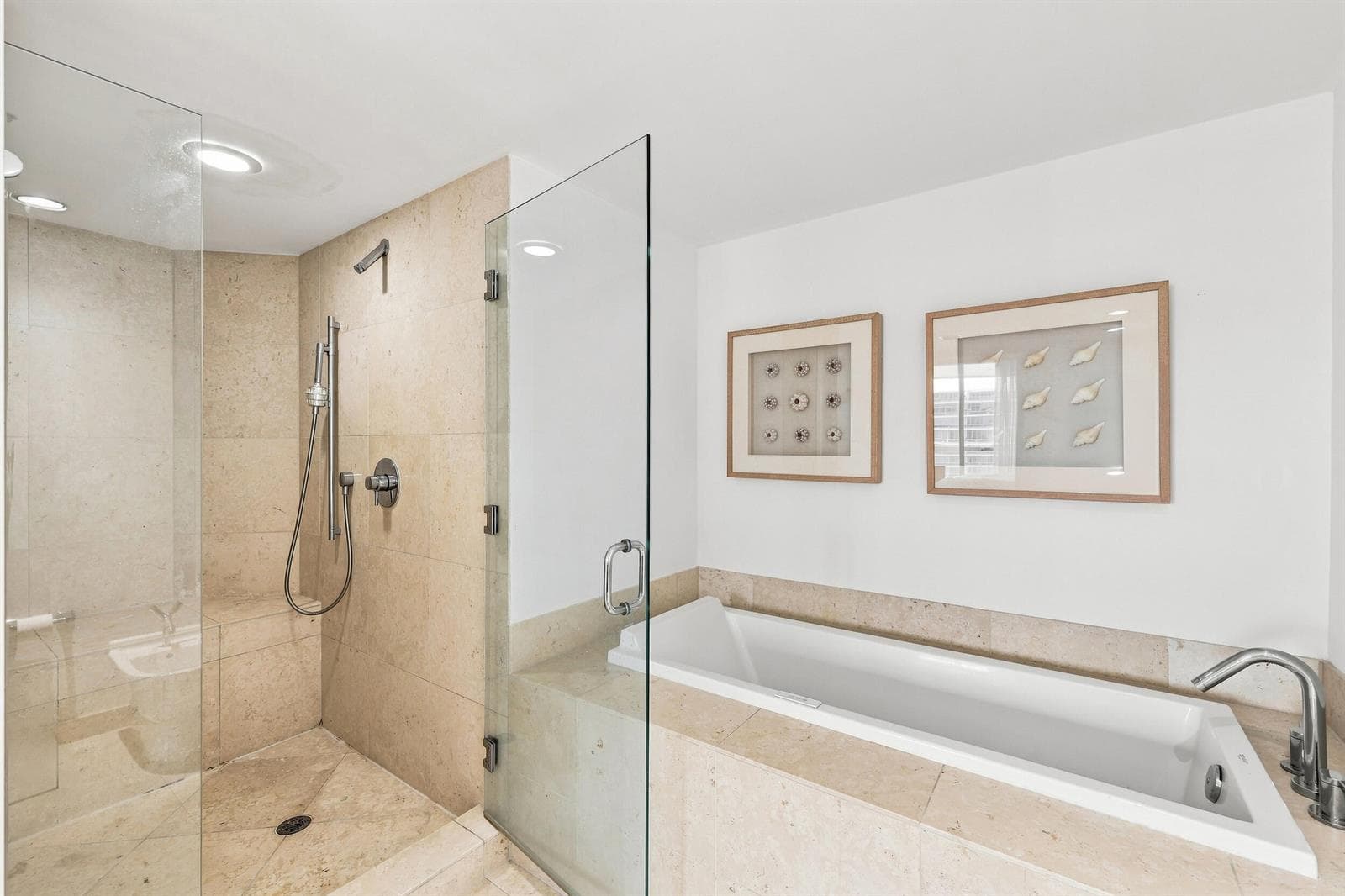 465 BRICKELL Avenue # 5102, Miami, FL 33131 photo 5