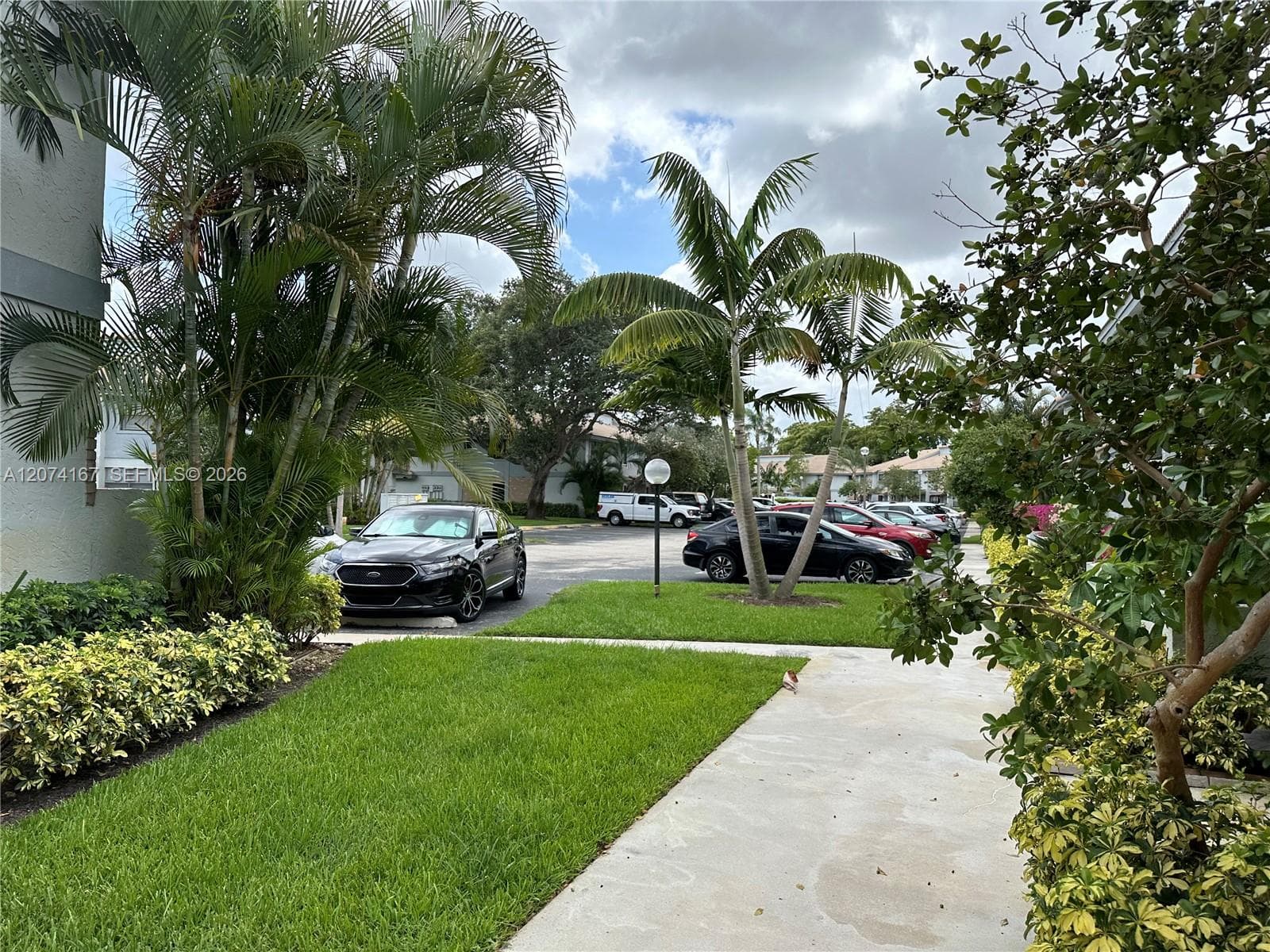 9849 S Riverside Dr # 26, Coral Springs FL 33071 photo 3