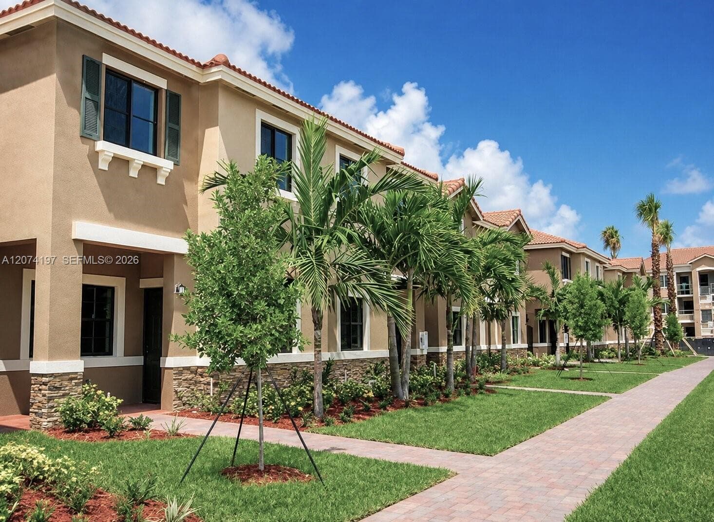 22621 SW 88th Pl # 8, Cutler Bay FL 33190
