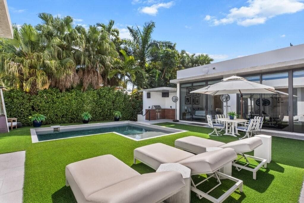 1845 NE 124TH Street, North Miami FL 33181 photo 3