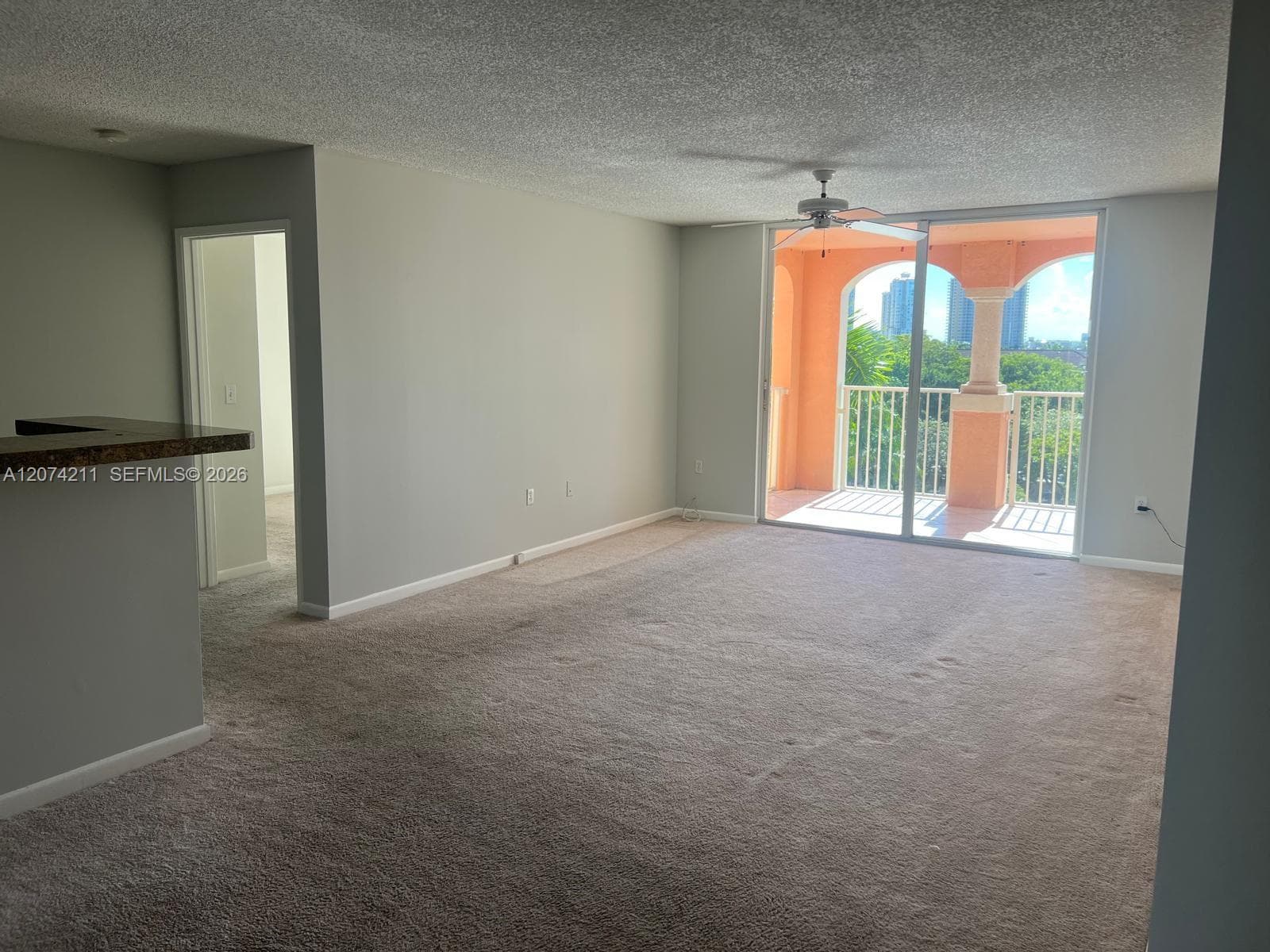 19601 E Country Club Dr # 7603, Aventura FL 33180 photo 2