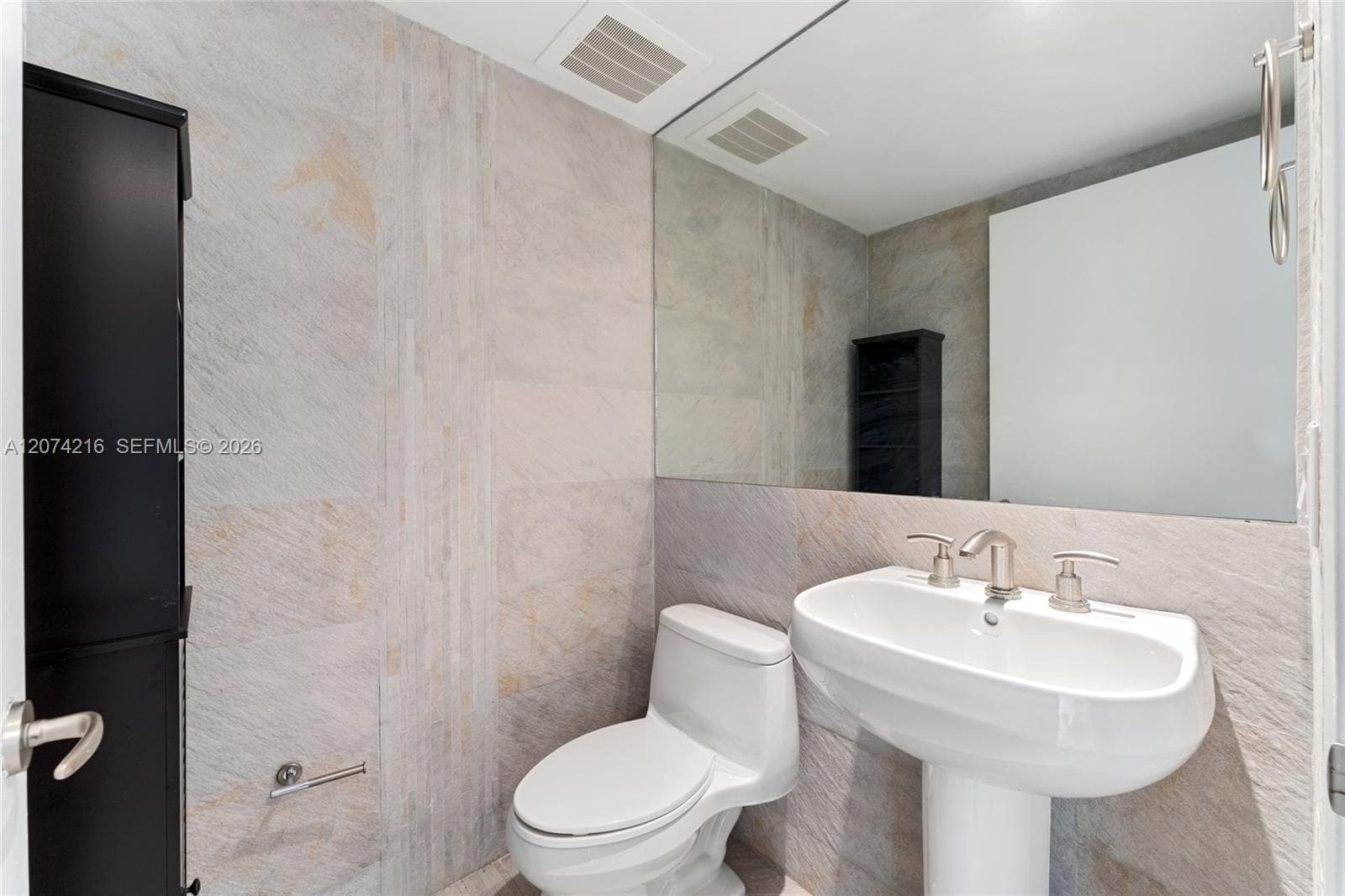 901 Brickell Key Blvd # 2801, Miami FL 33131 photo 4
