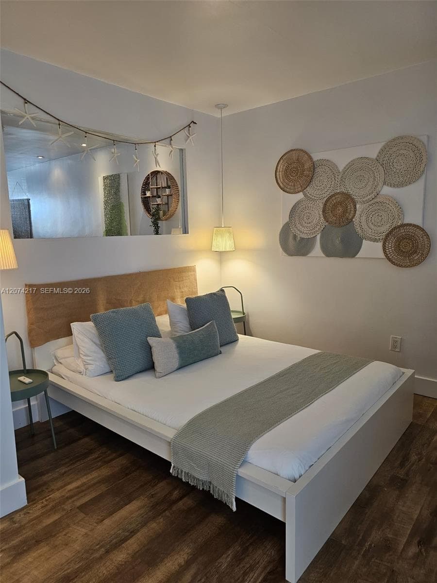 751 Collins Ave # 3, Miami Beach FL 33139 photo 5