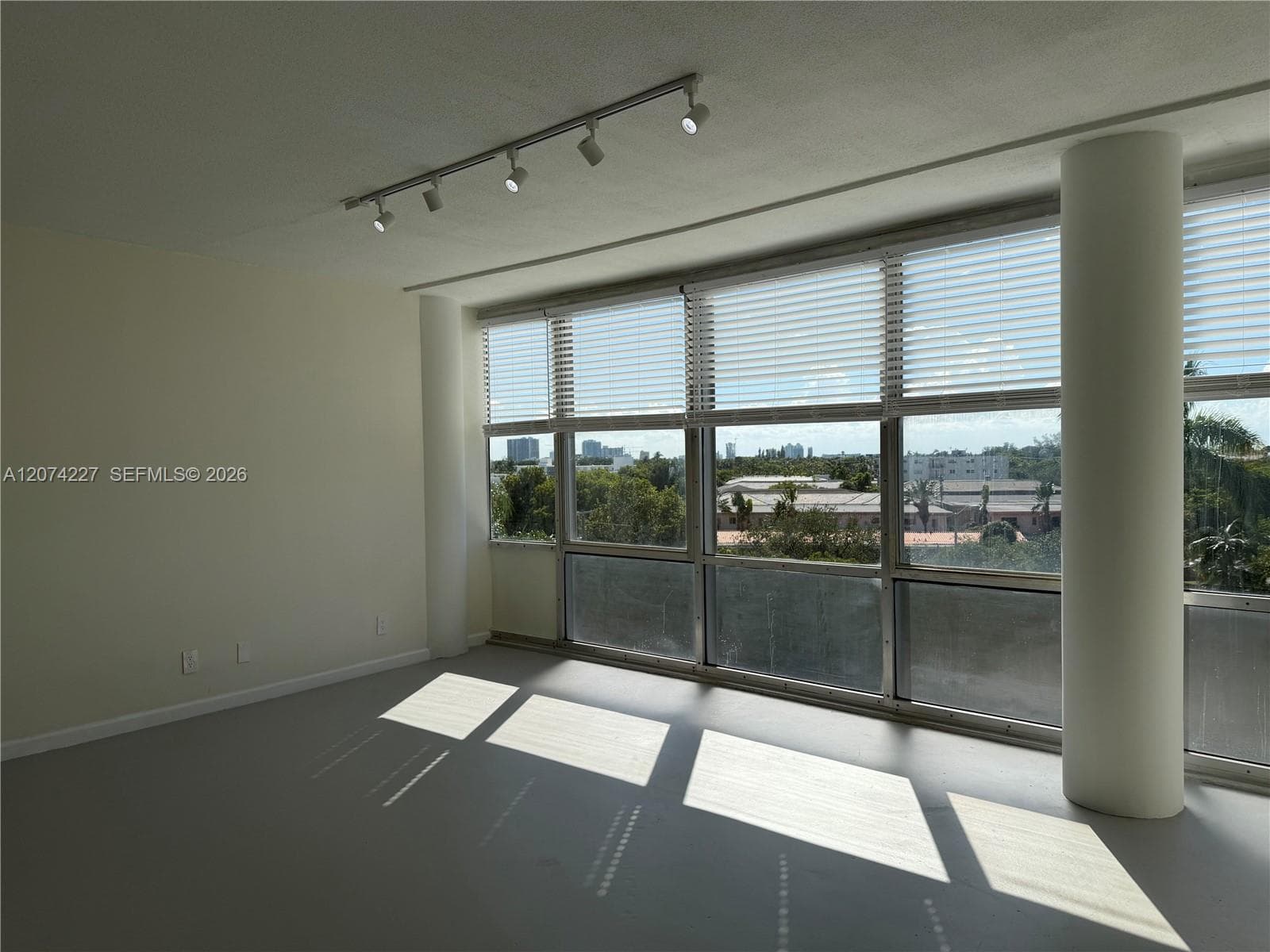 900 Bay Dr # 413, Miami Beach FL 33141 photo 3