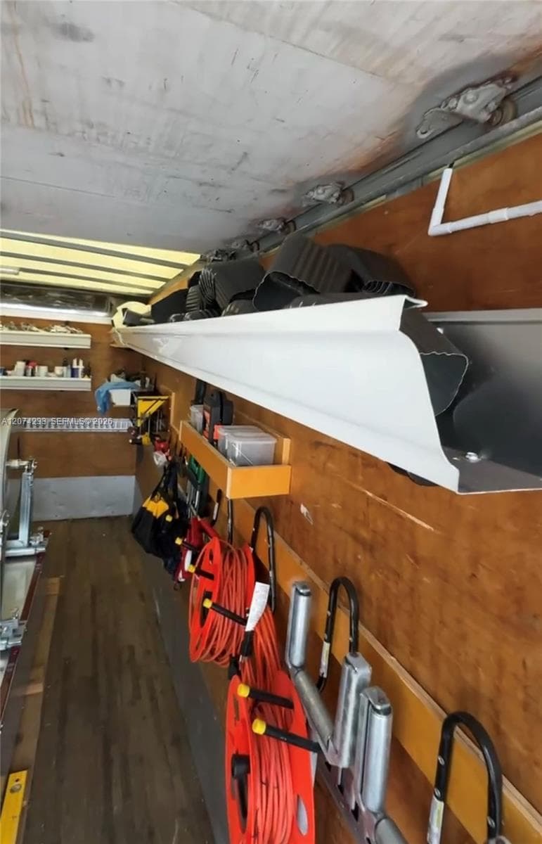 INSTALLER/KITCHEN/DOORS/GUTTER BUSINESS, Miami FL 33186 photo 4