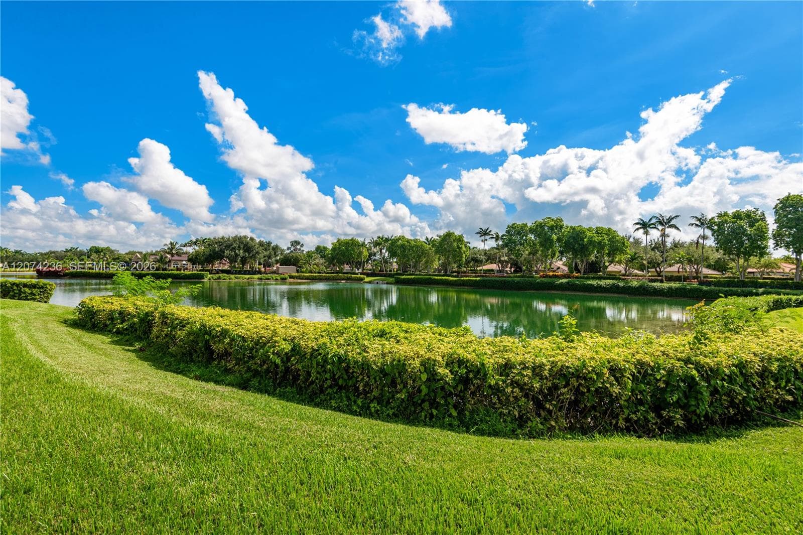 975 NE 34th Ave # 103, Homestead, FL 33033 photo 4