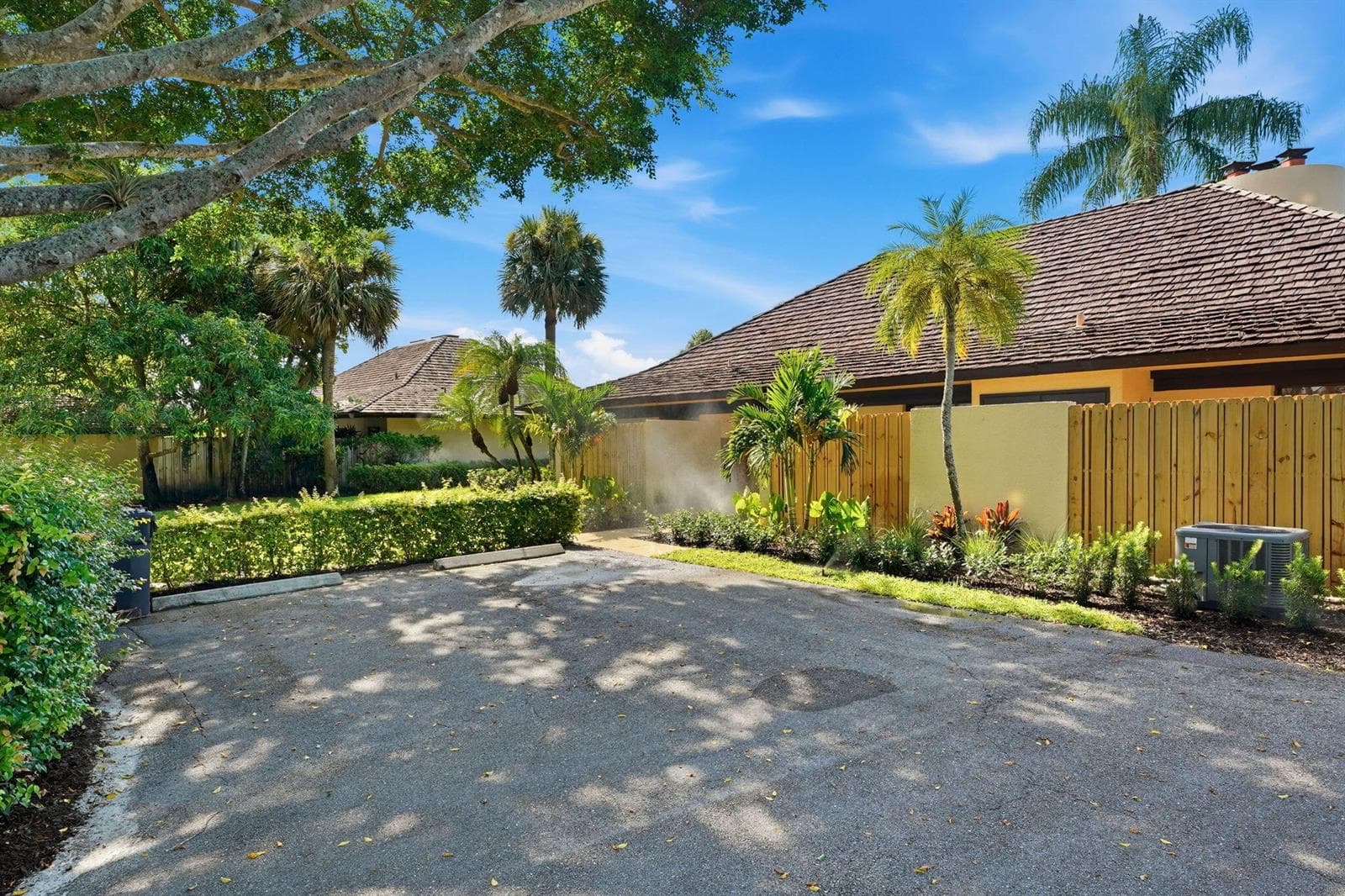 11834 Rene Lacoste Place, Wellington FL 33414 photo 2