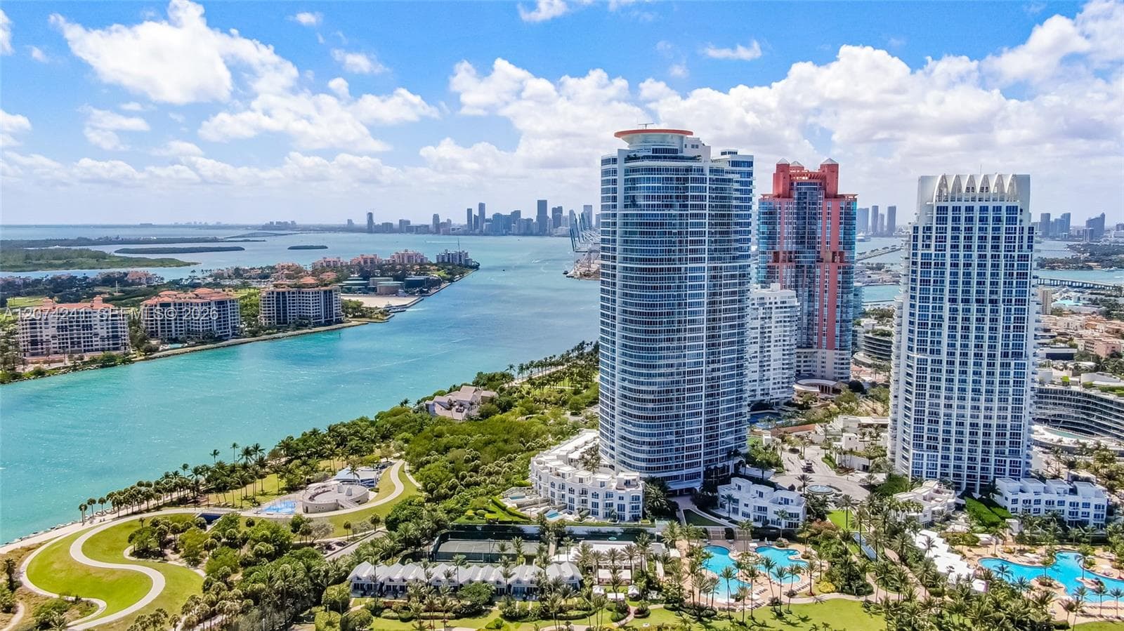100 S Pointe Dr # 1810, Miami Beach FL 33139 photo 3
