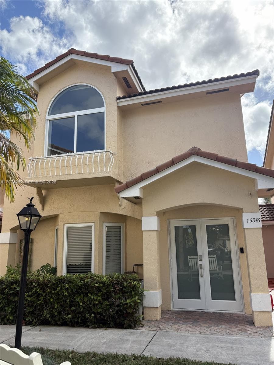 15316 SW 111th St, Miami FL 33196