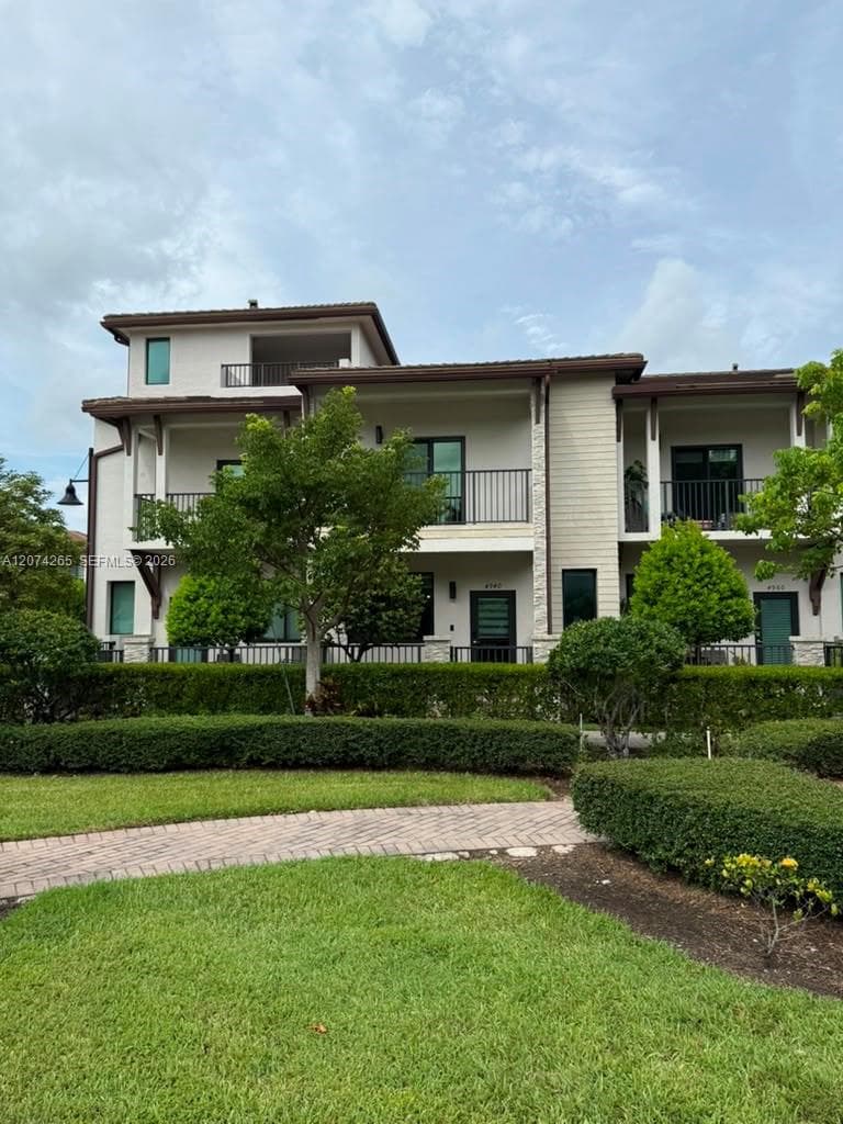 4940 NW 83rd Ave # 4940, Doral FL 33166 photo 2