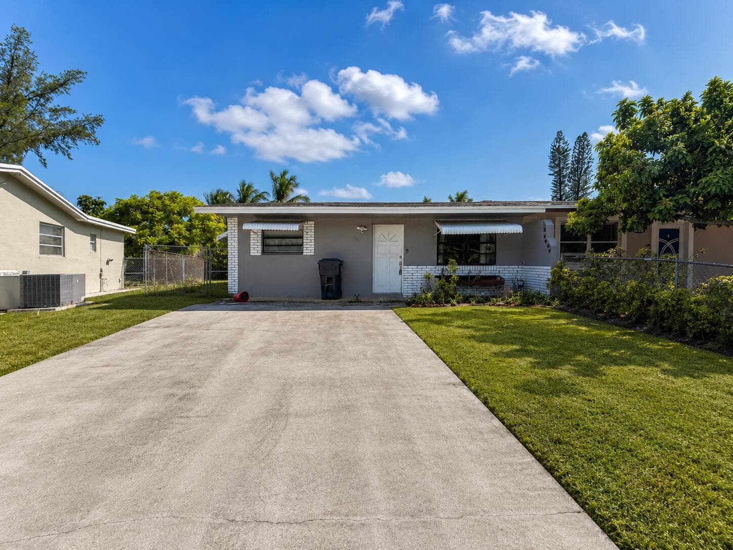 6960 SW 18TH Court, North Lauderdale FL 33068 photo 2