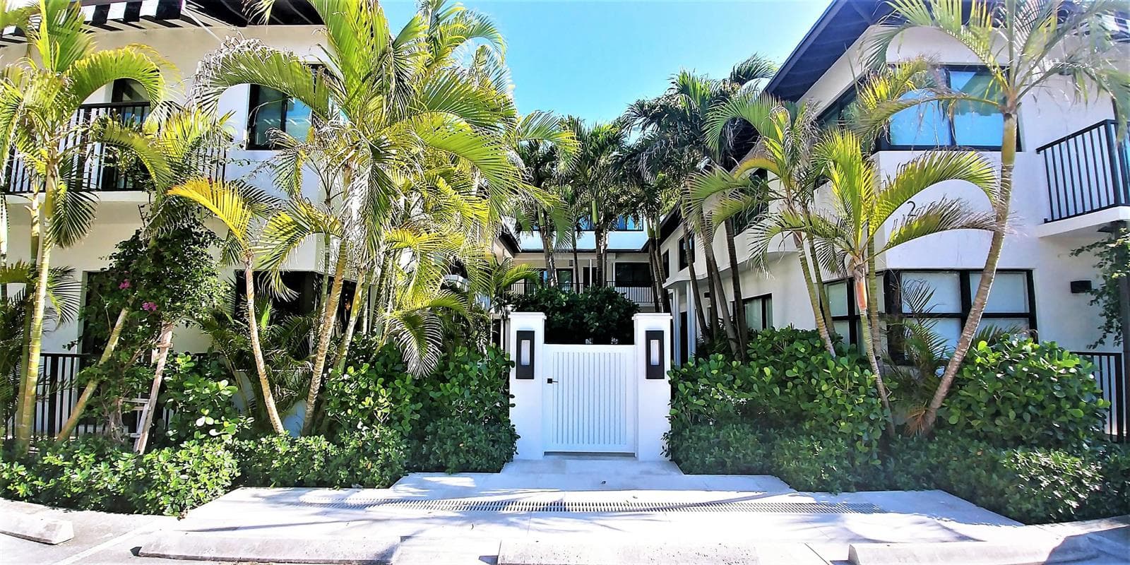 122 PERUVIAN Avenue # 0141, Palm Beach FL 33480