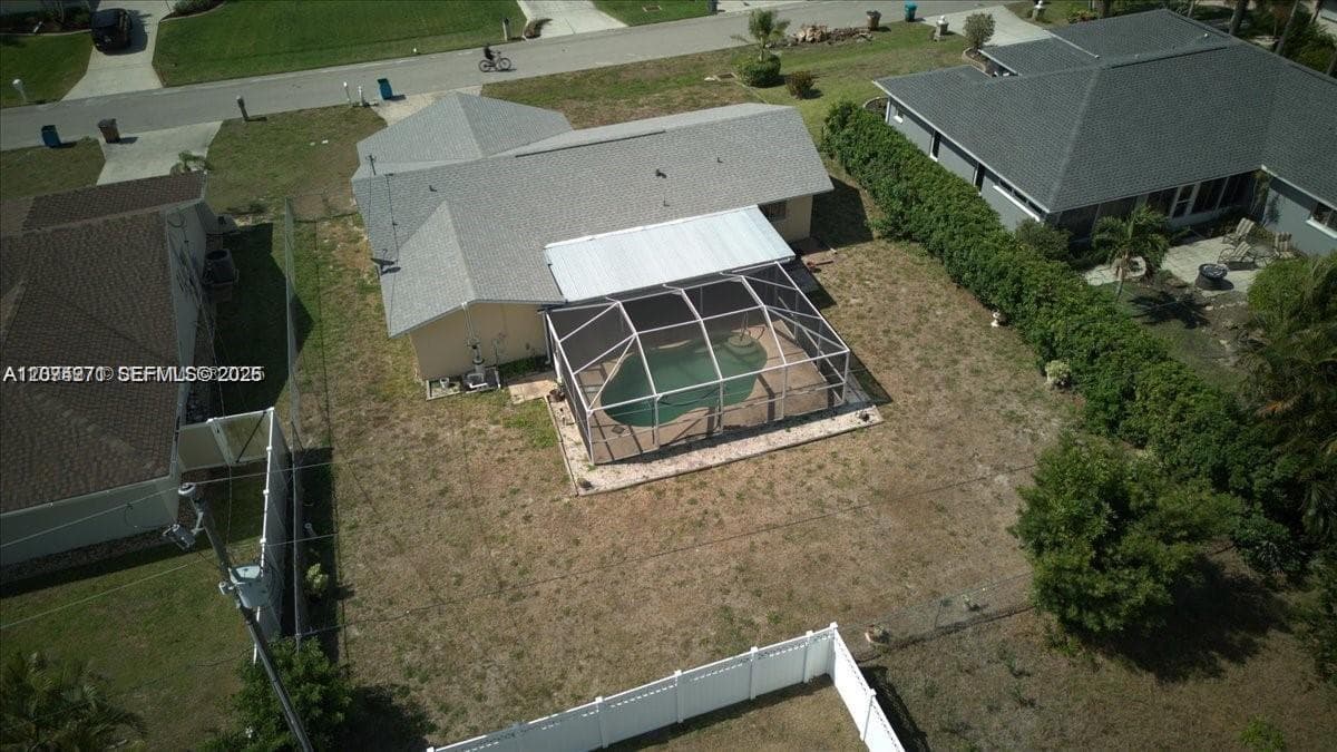 915 SE 20th ST, Cape Coral FL 33990