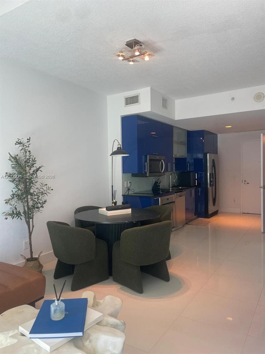 60 SW 13th St # 2610, Miami FL 33130 photo 5