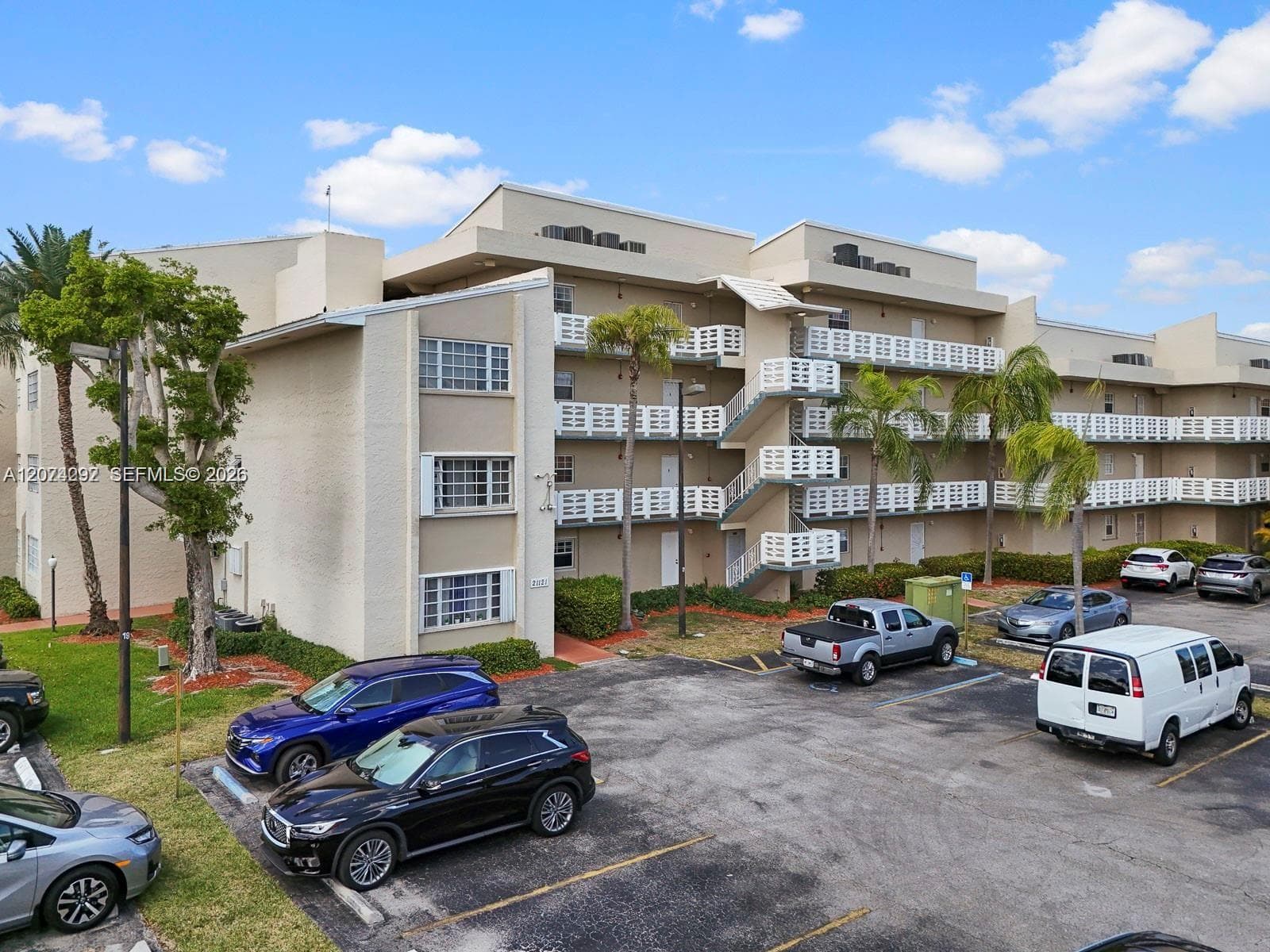 21121 SW 85th Ave # 308, Cutler Bay FL 33189 photo 2