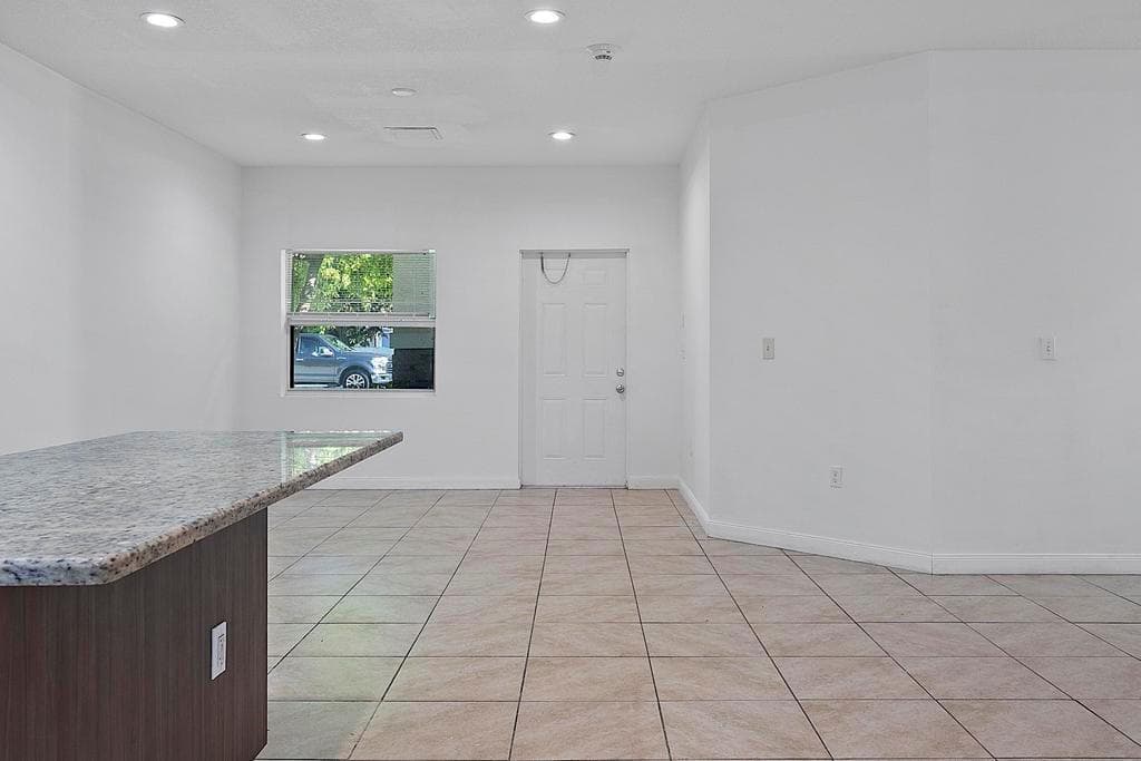 105 2nd Street # 1, Lake Park FL 33403 photo 5