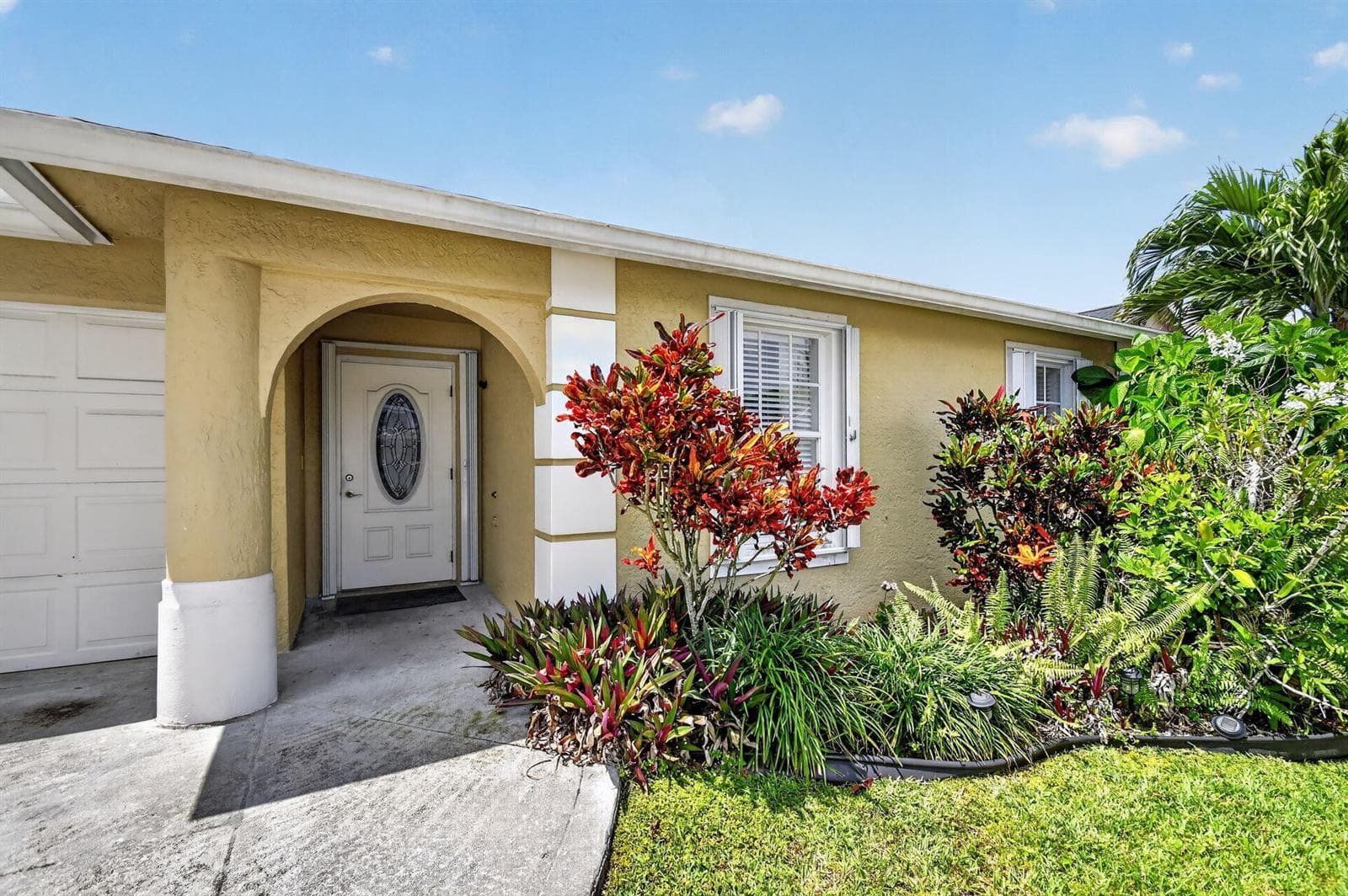 1080 Salmon Isle, FL 33413 photo 4