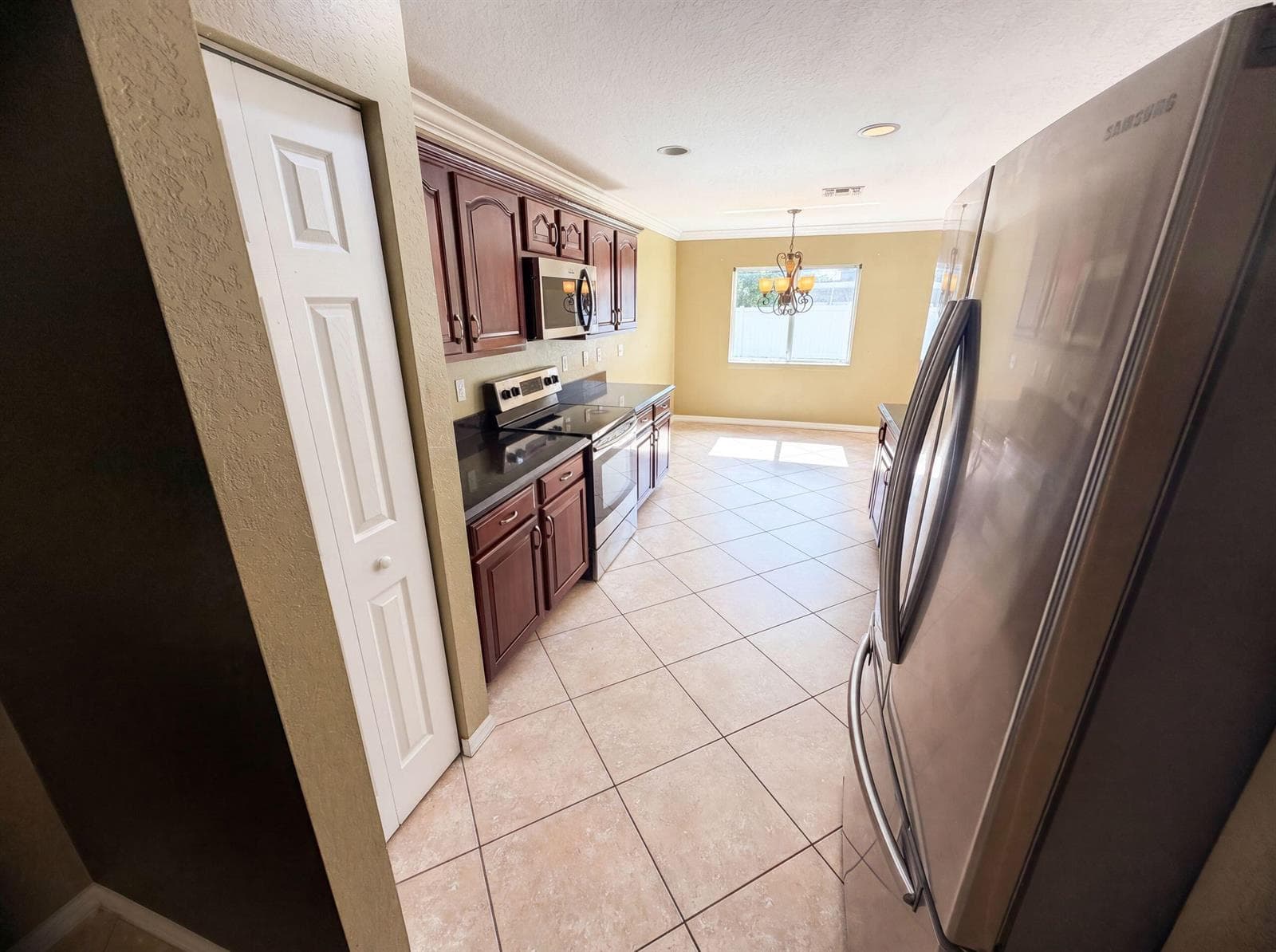2883 SW Cape Breton Drive, Port St. Lucie FL 34953 photo 2