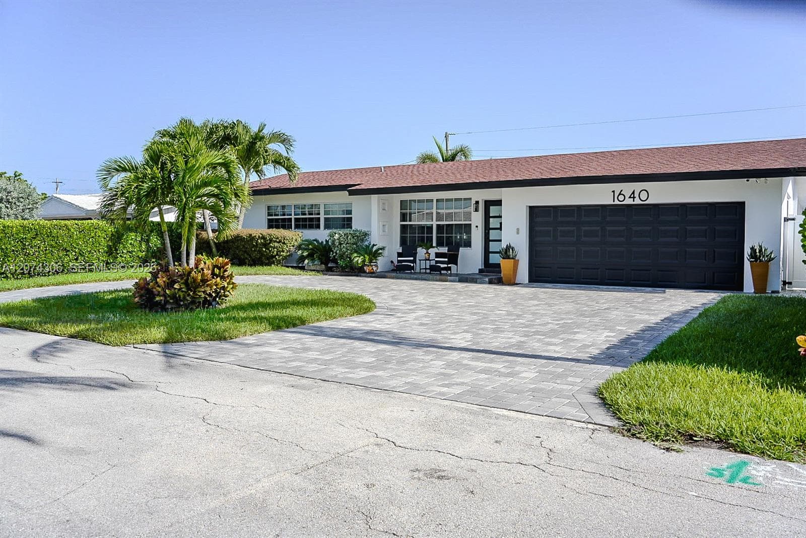 1640 NE 59th Pl, Fort Lauderdale FL 33334