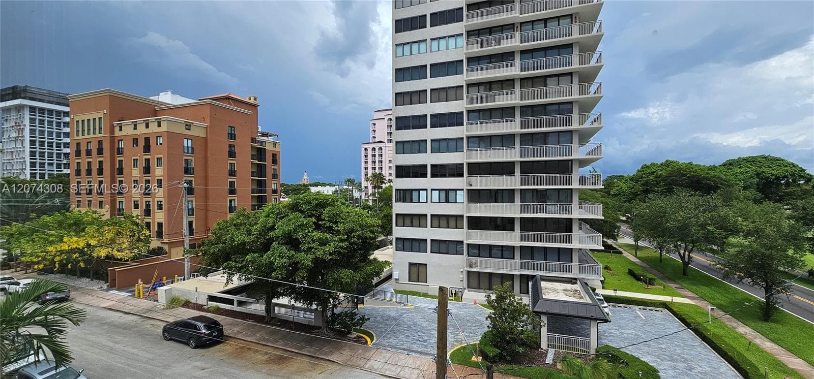 650 Coral Way # 404, Coral Gables FL 33134